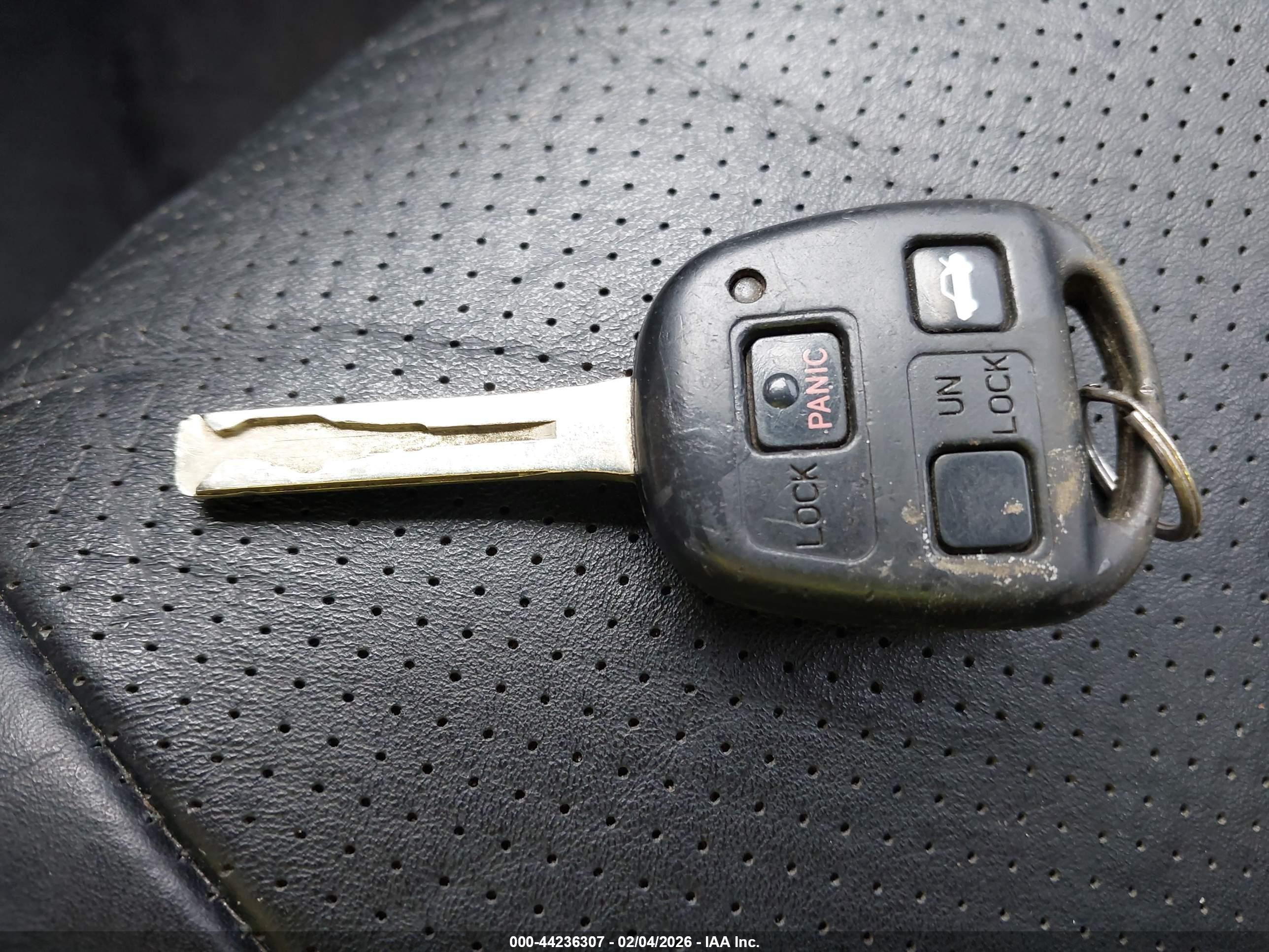 LEXUS LS image 11