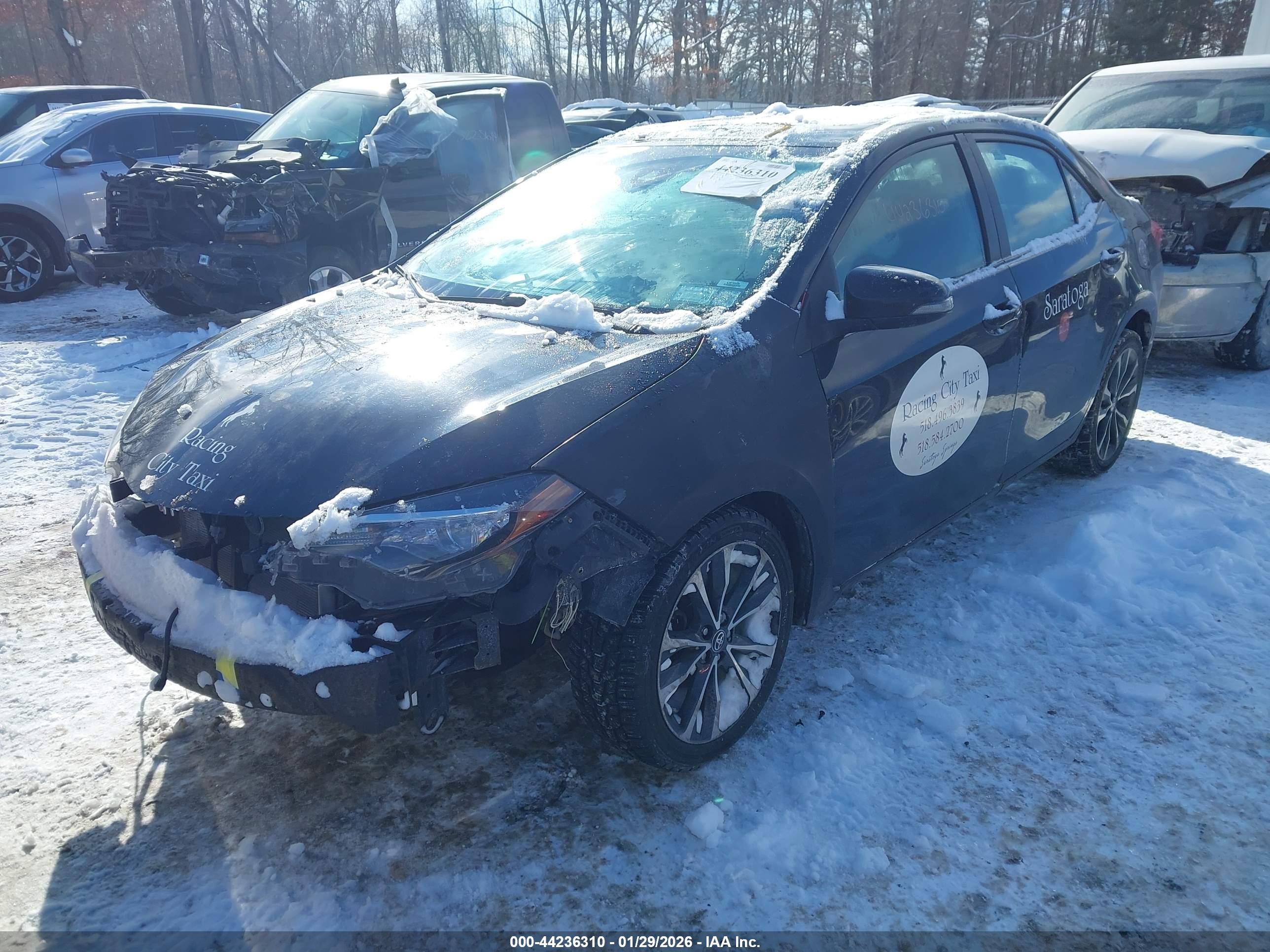 TOYOTA COROLLA image 2