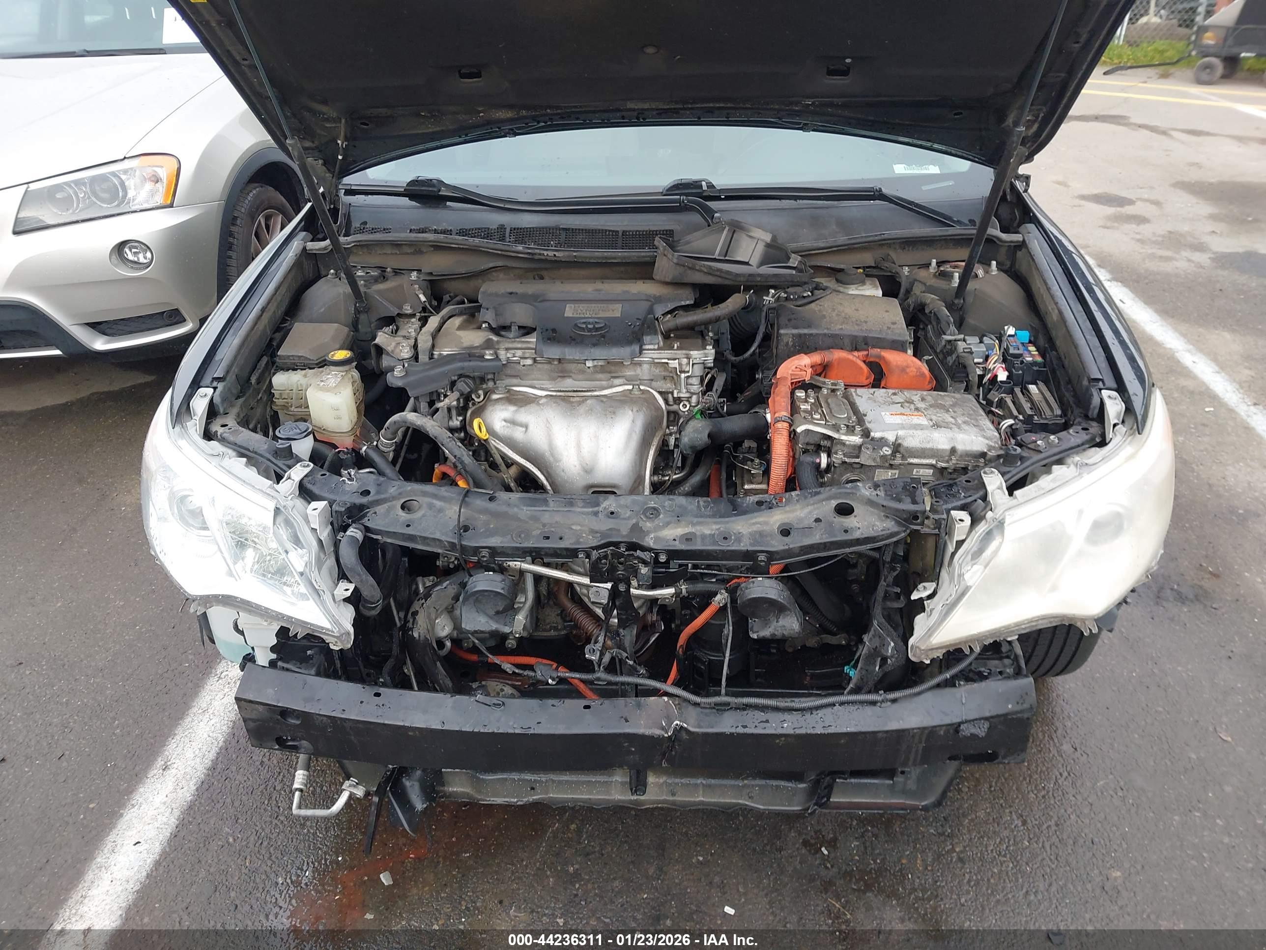 TOYOTA CAMRY image 10