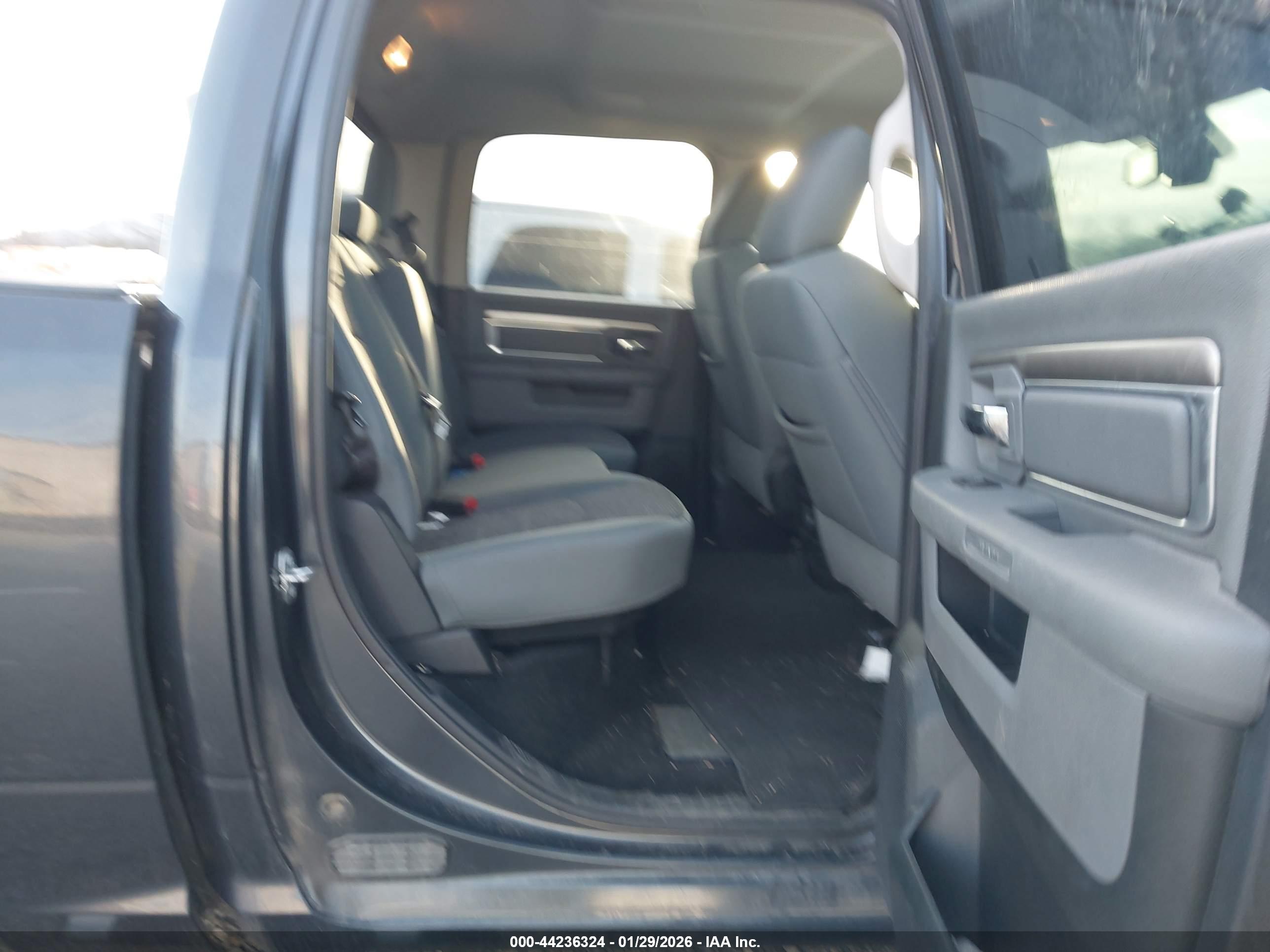 RAM 1500 image 8