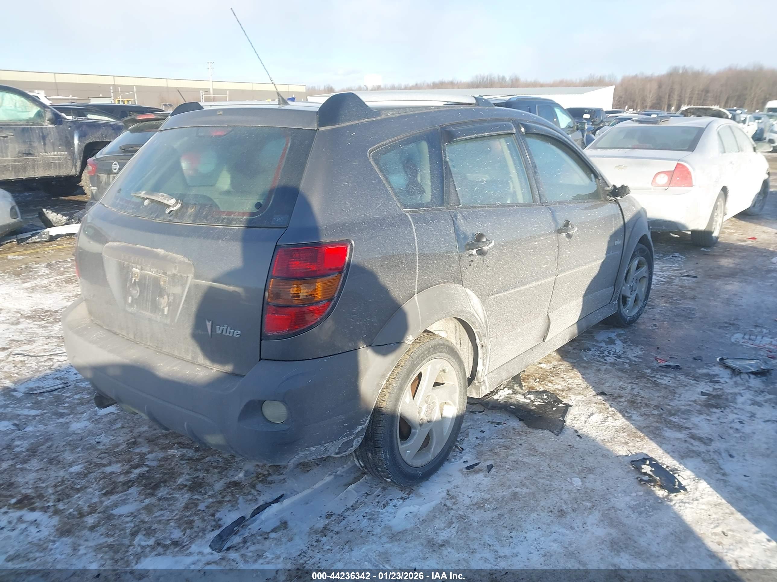 PONTIAC VIBE image 4
