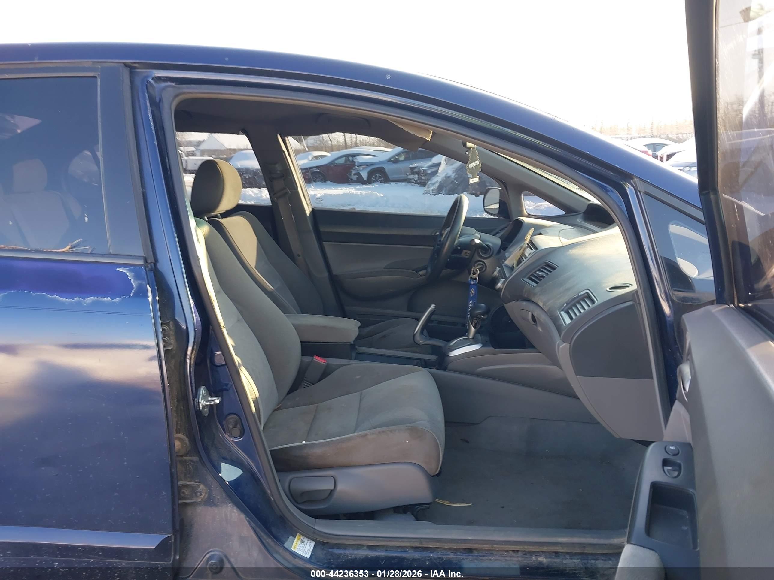 HONDA CIVIC image 5