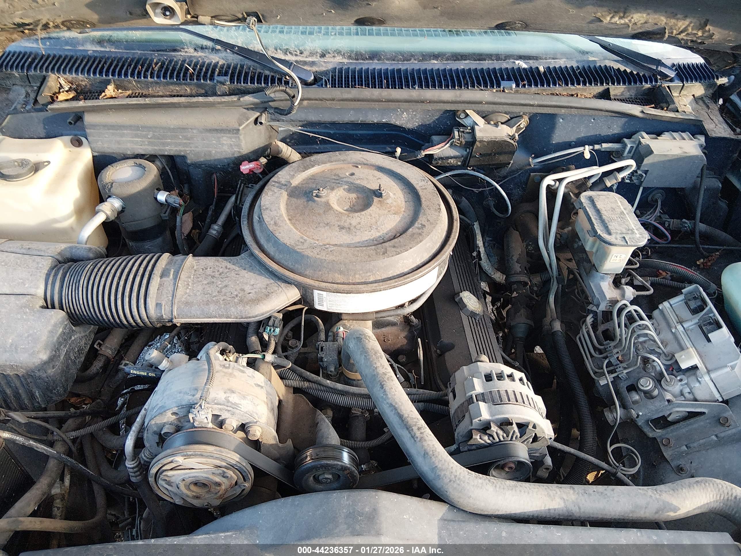 CHEVROLET SUBURBAN image 10