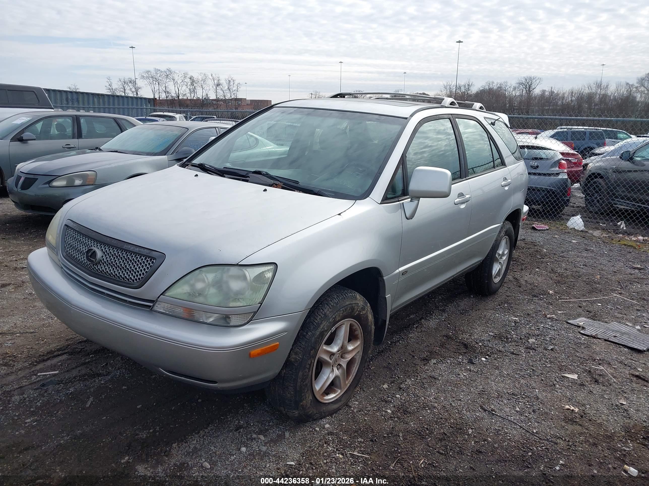 LEXUS RX image 6