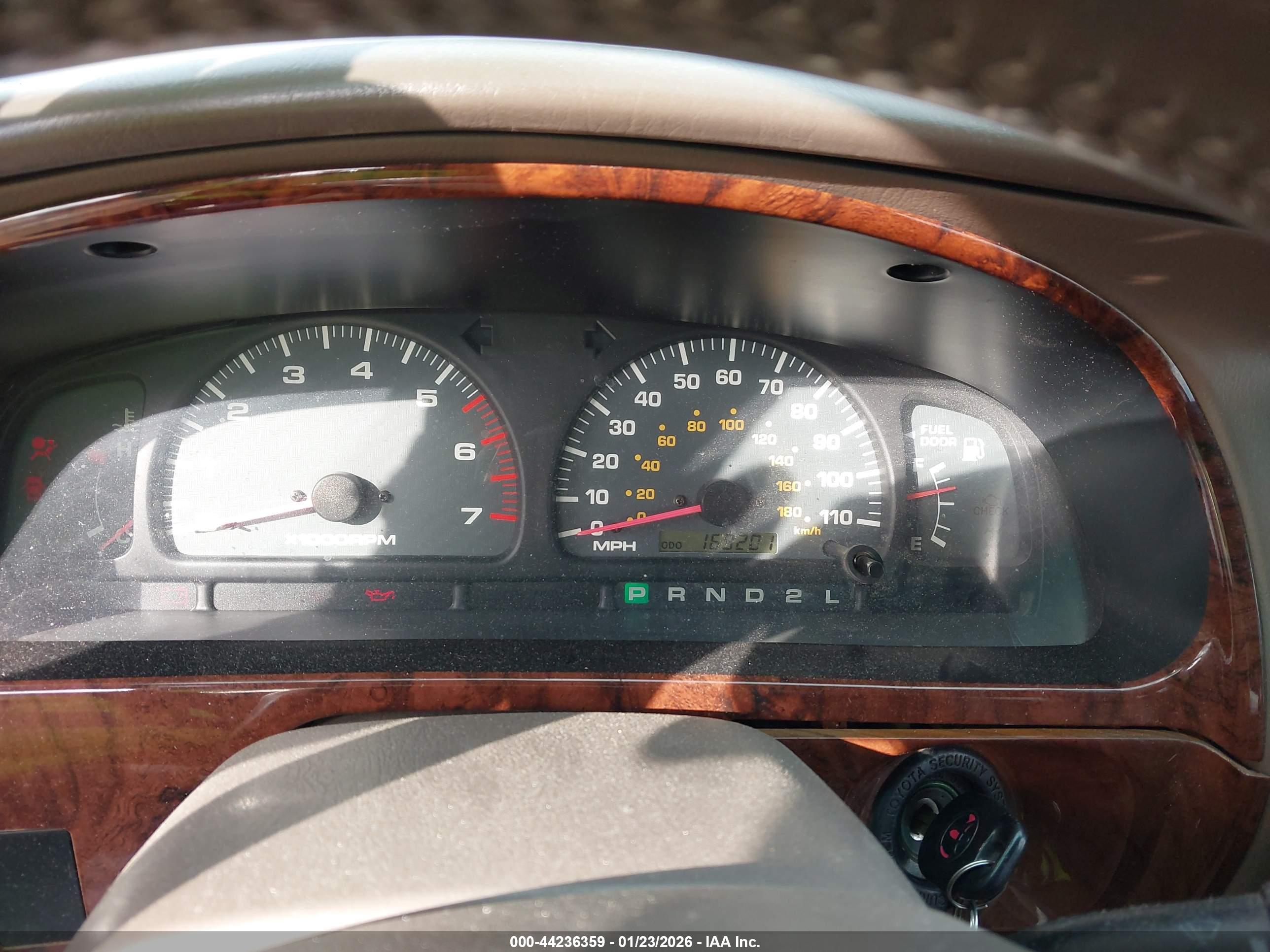 TOYOTA 4RUNNER image 7