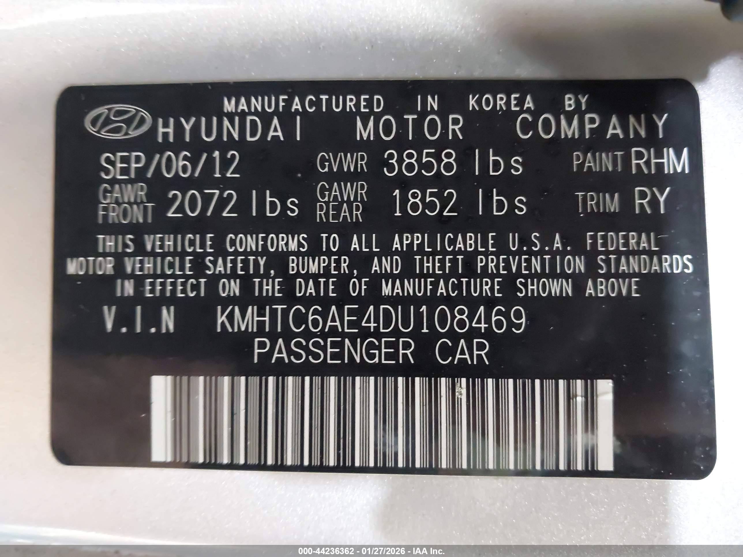 HYUNDAI VELOSTER image 9