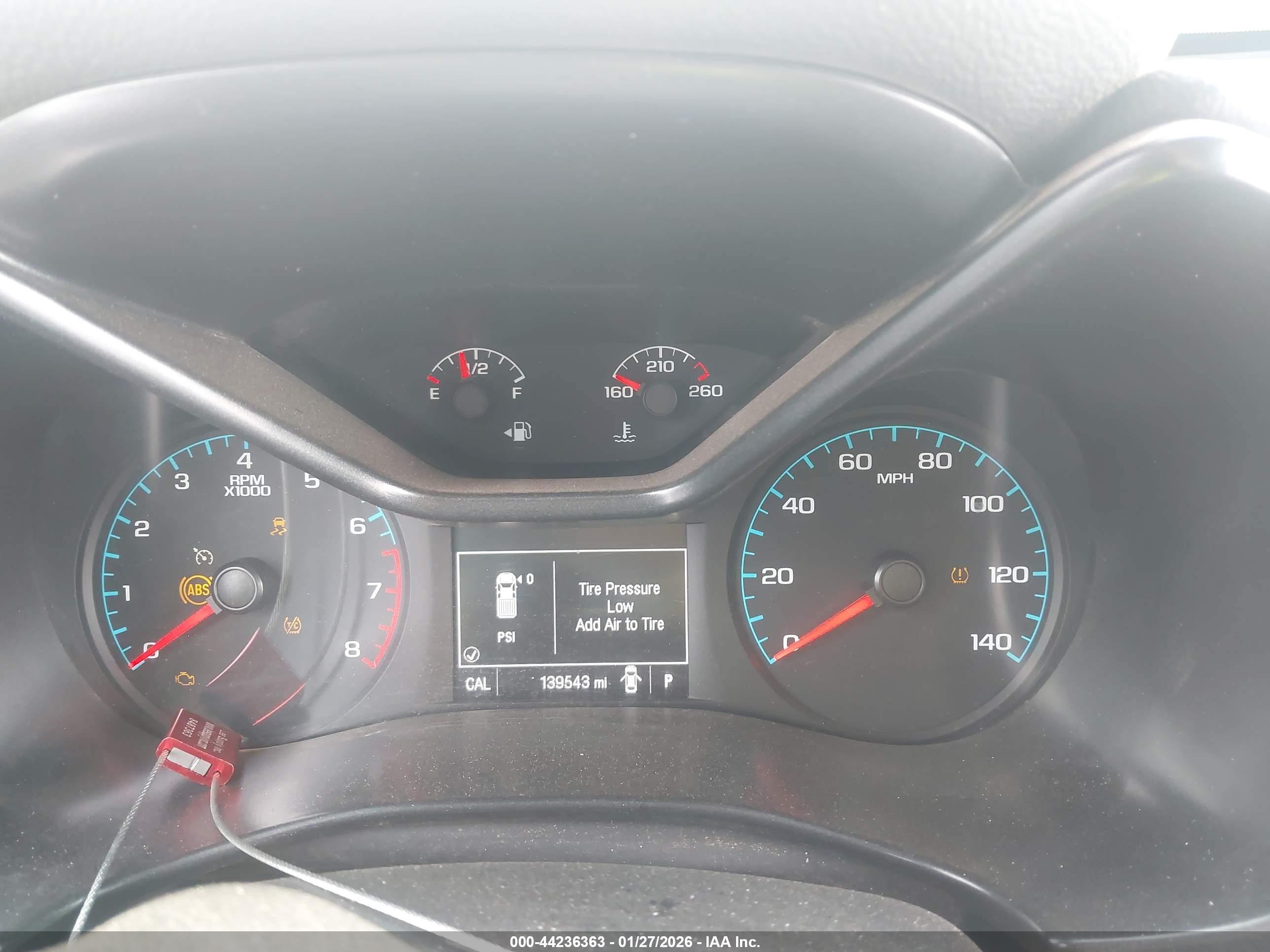 CHEVROLET COLORADO image 7
