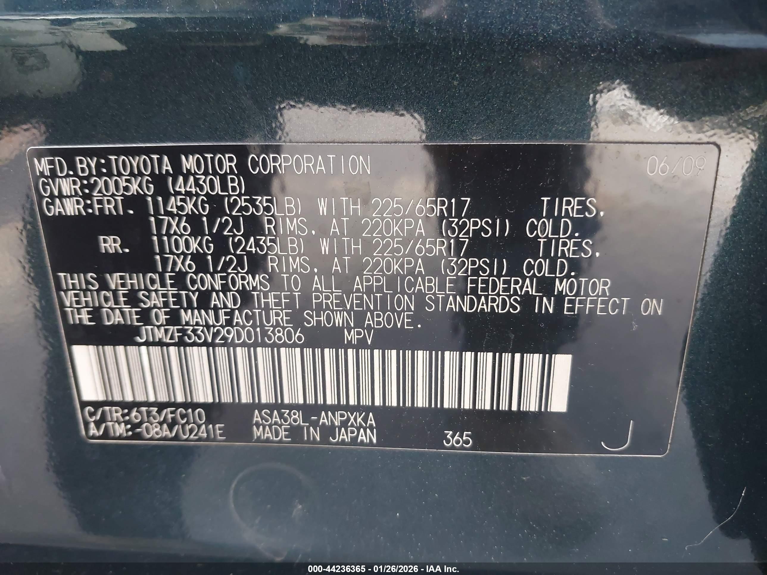 TOYOTA RAV4 image 9