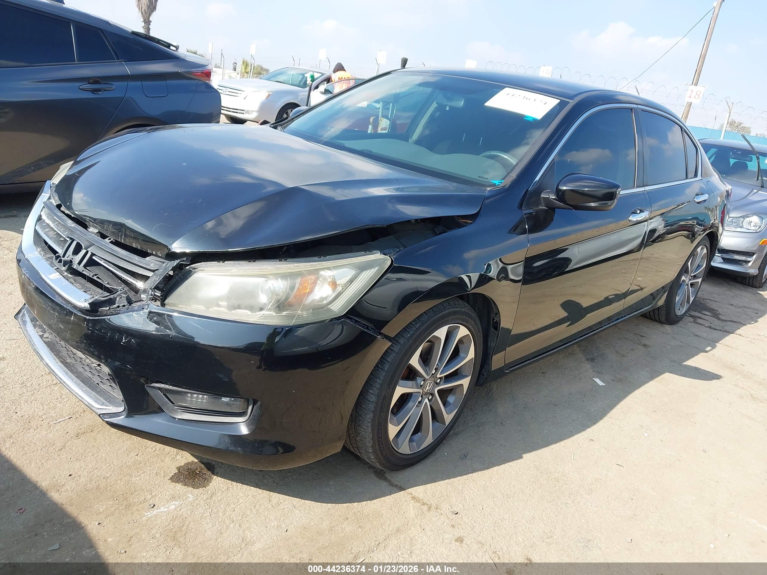 HONDA ACCORD image 2