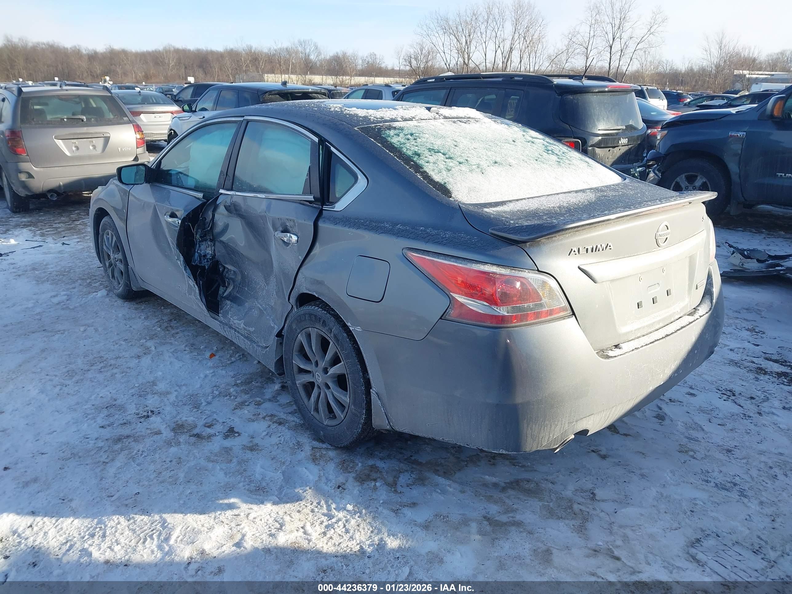 NISSAN ALTIMA image 3