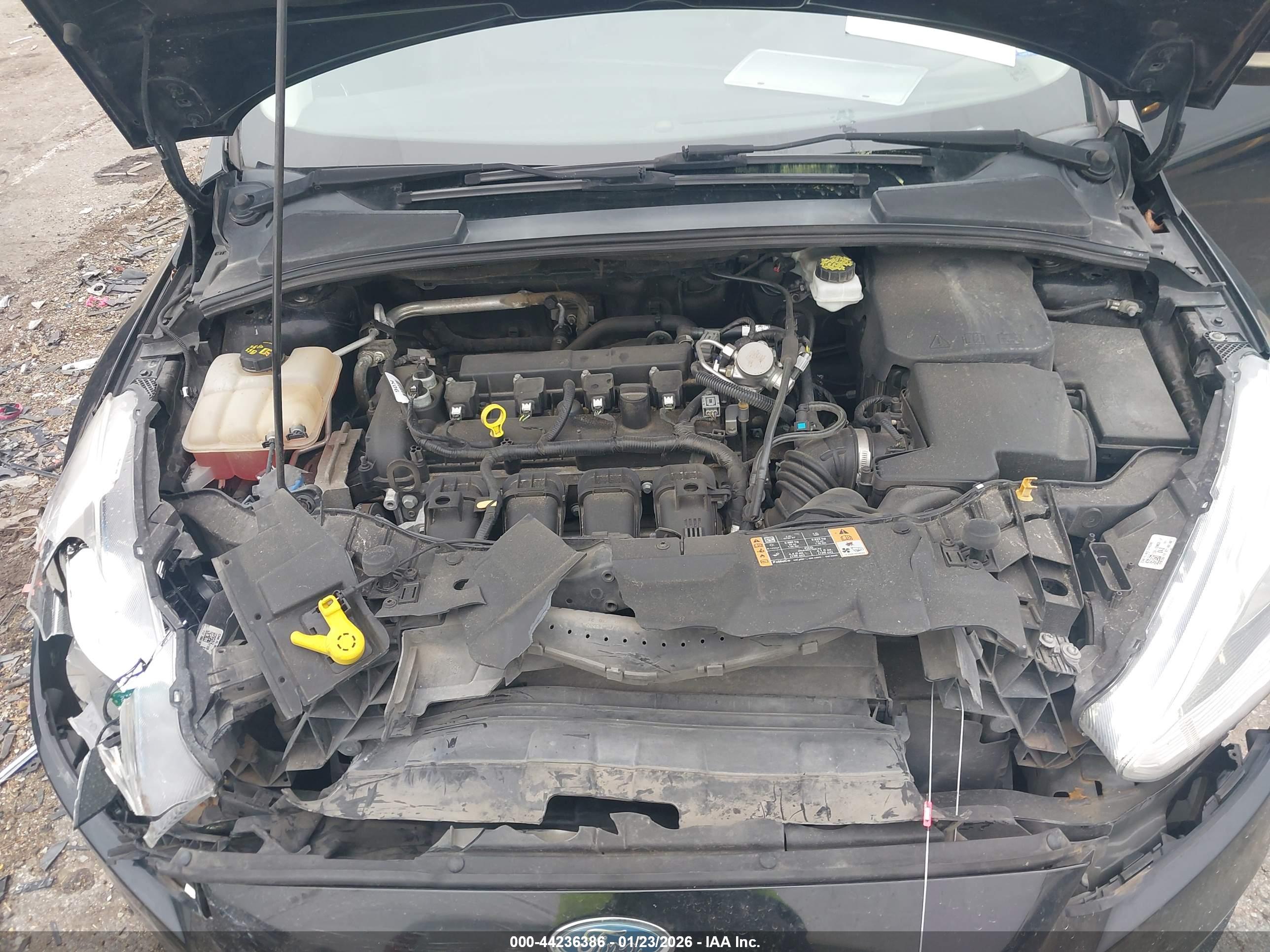 FORD FOCUS image 10