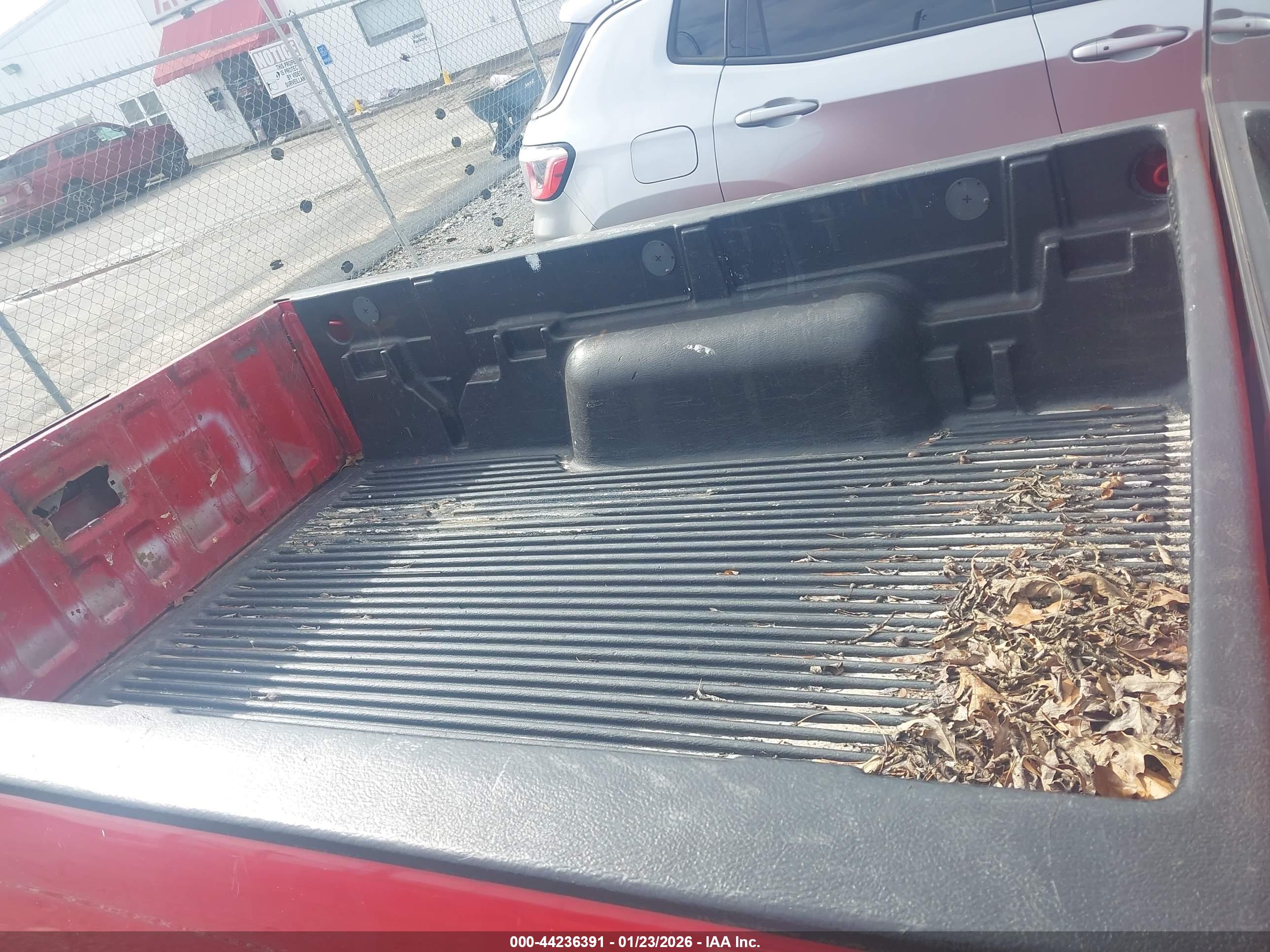 NISSAN FRONTIER image 8