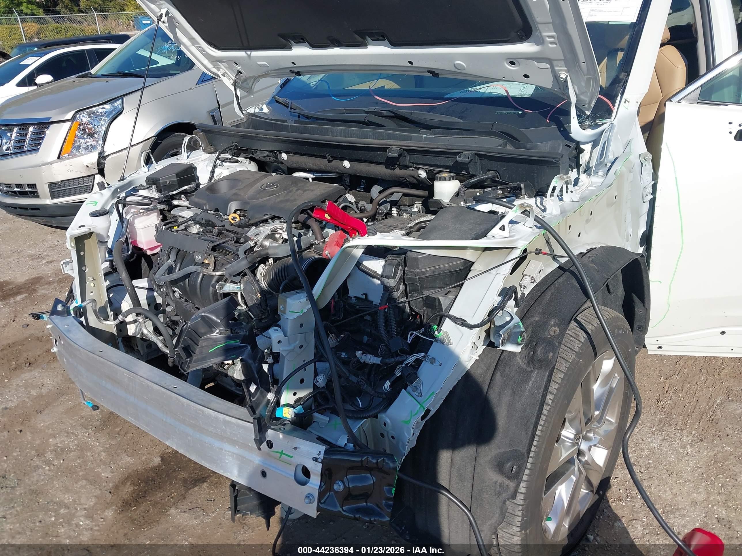 TOYOTA RAV4 image 6