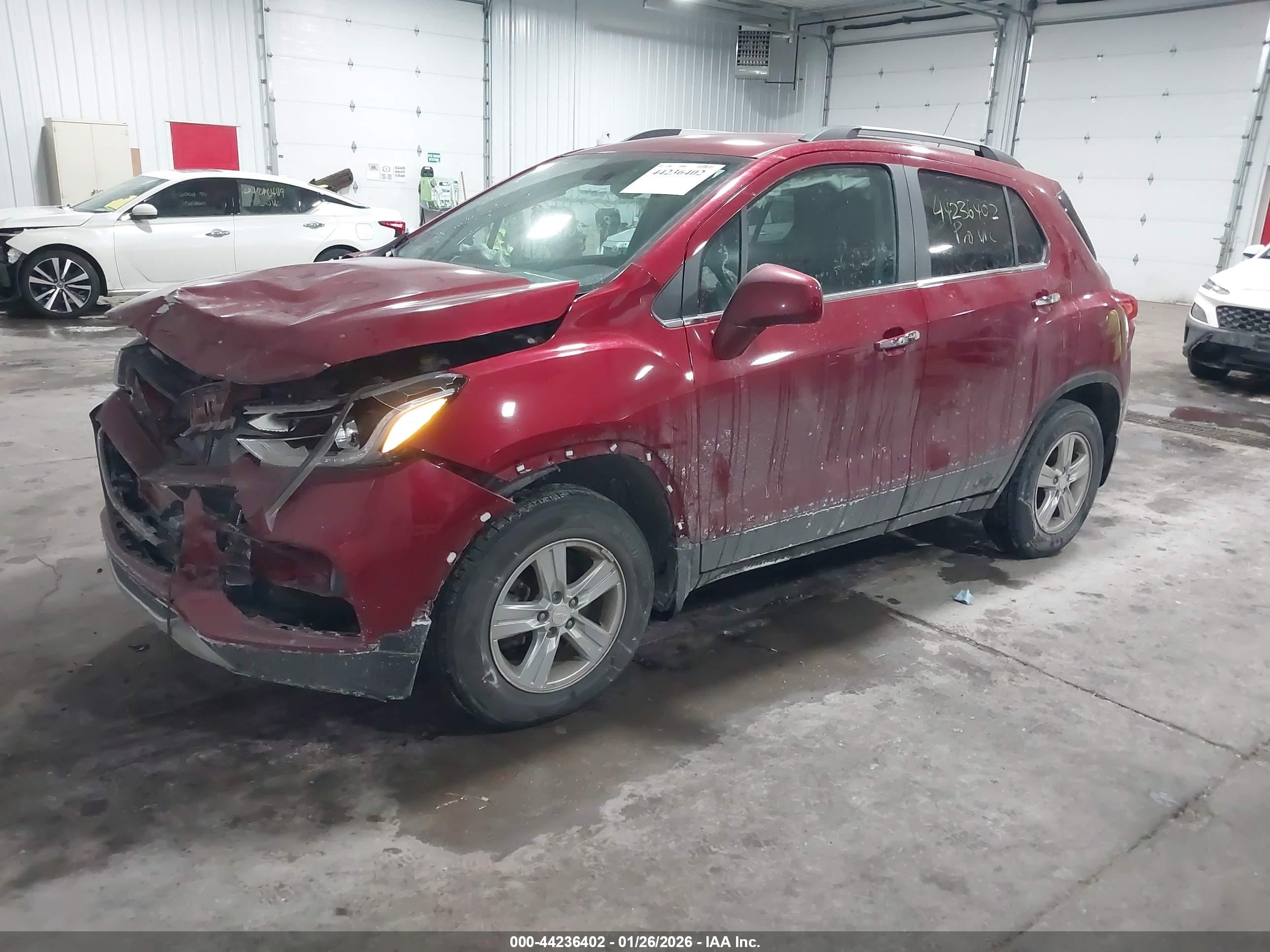 CHEVROLET TRAX image 2
