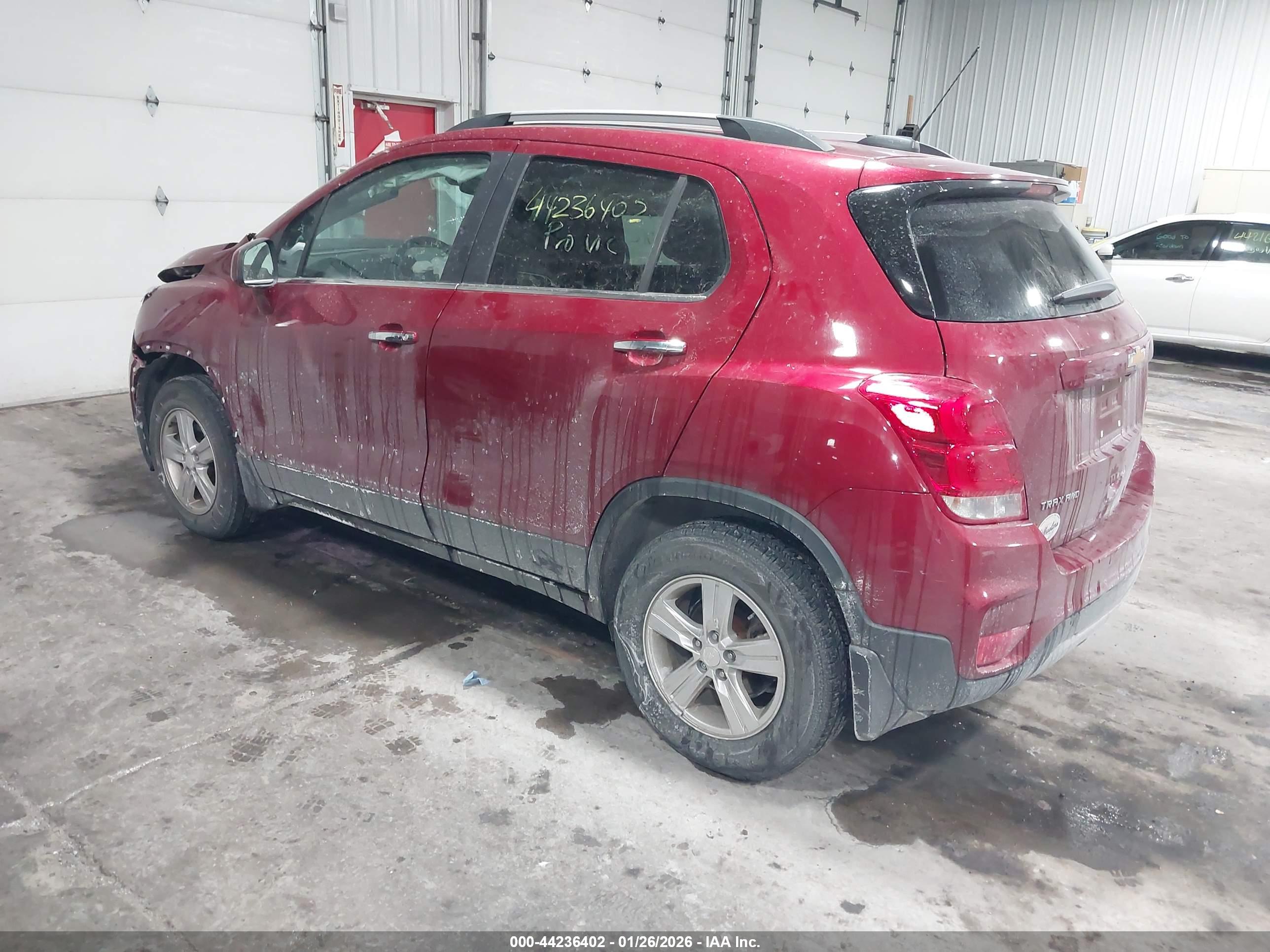 CHEVROLET TRAX image 3