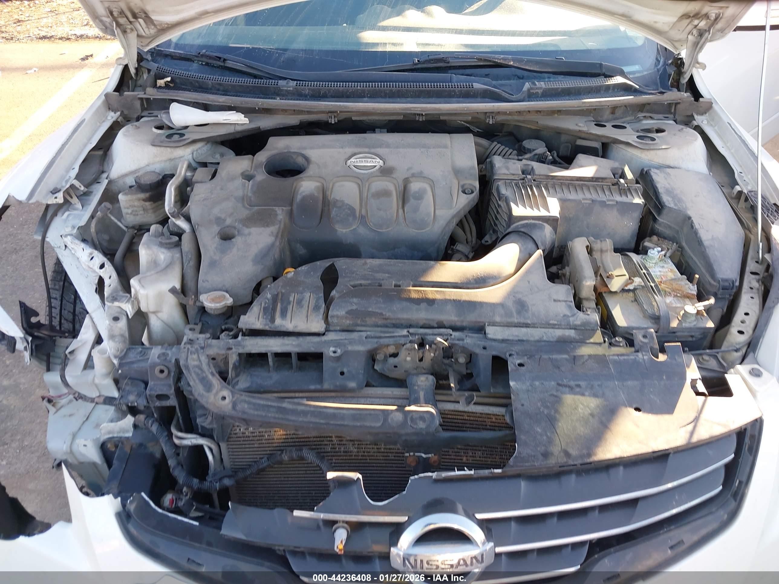 NISSAN ALTIMA image 10