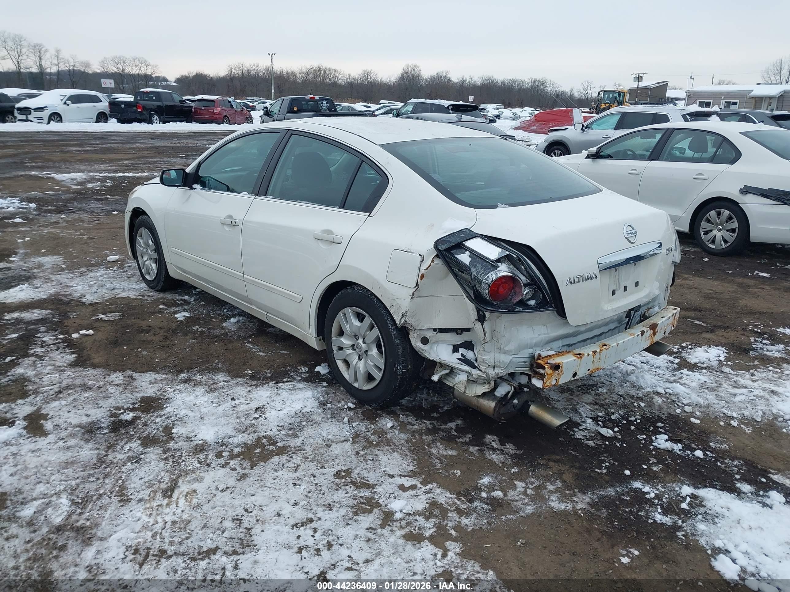 NISSAN ALTIMA image 3