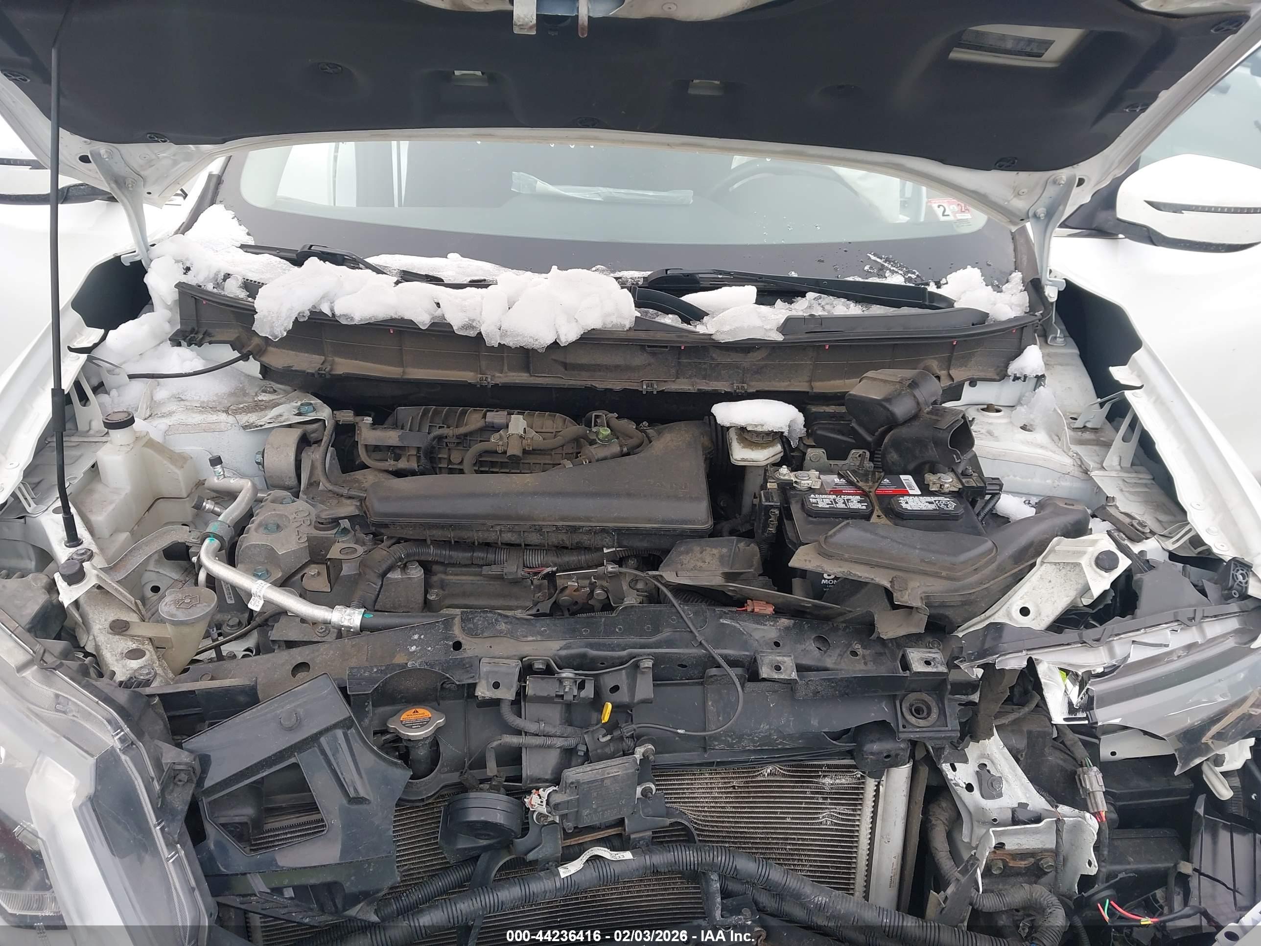 NISSAN ROGUE image 10