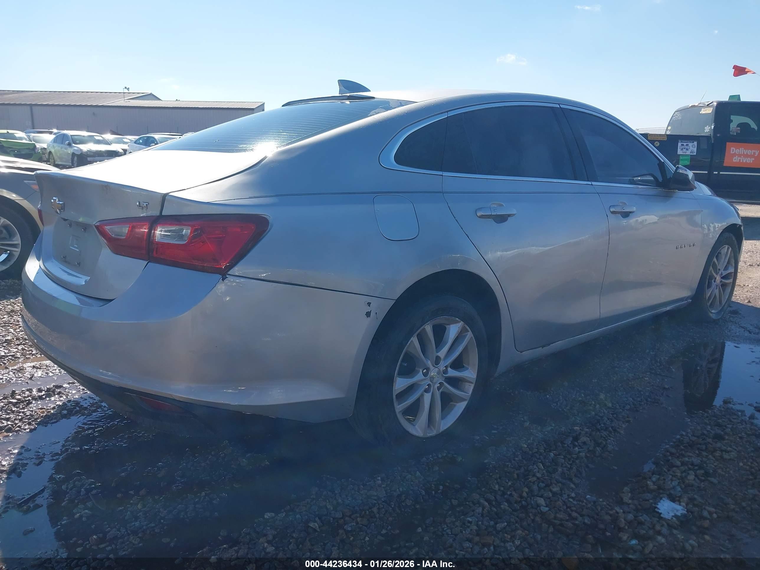 CHEVROLET MALIBU image 4