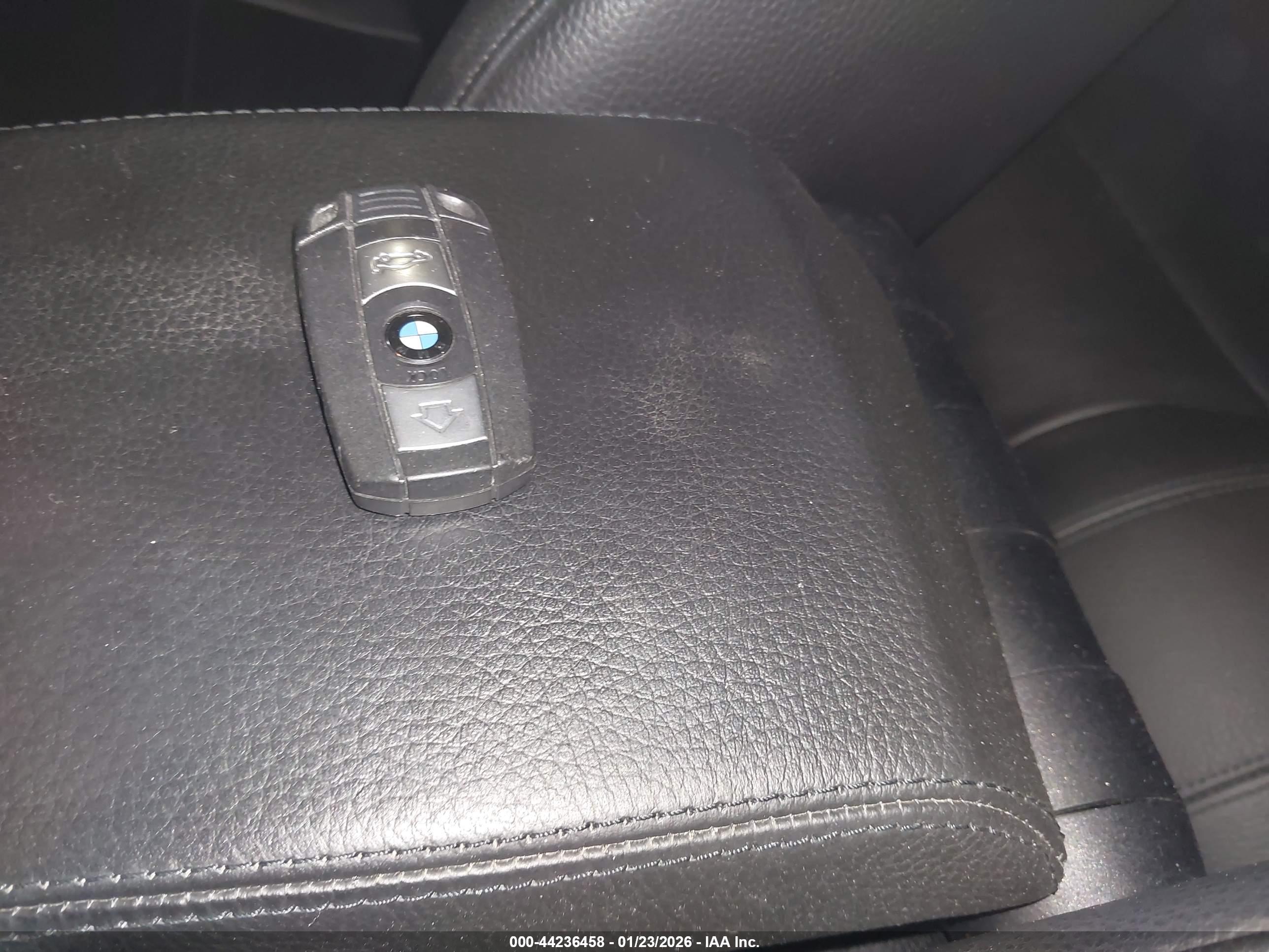 BMW 128I image 11