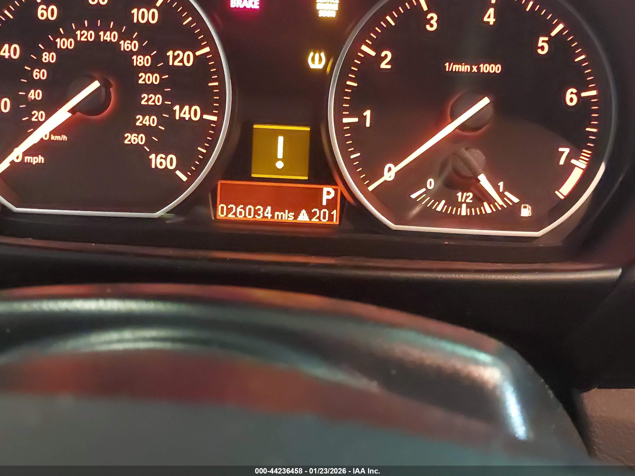 BMW 128I image 7