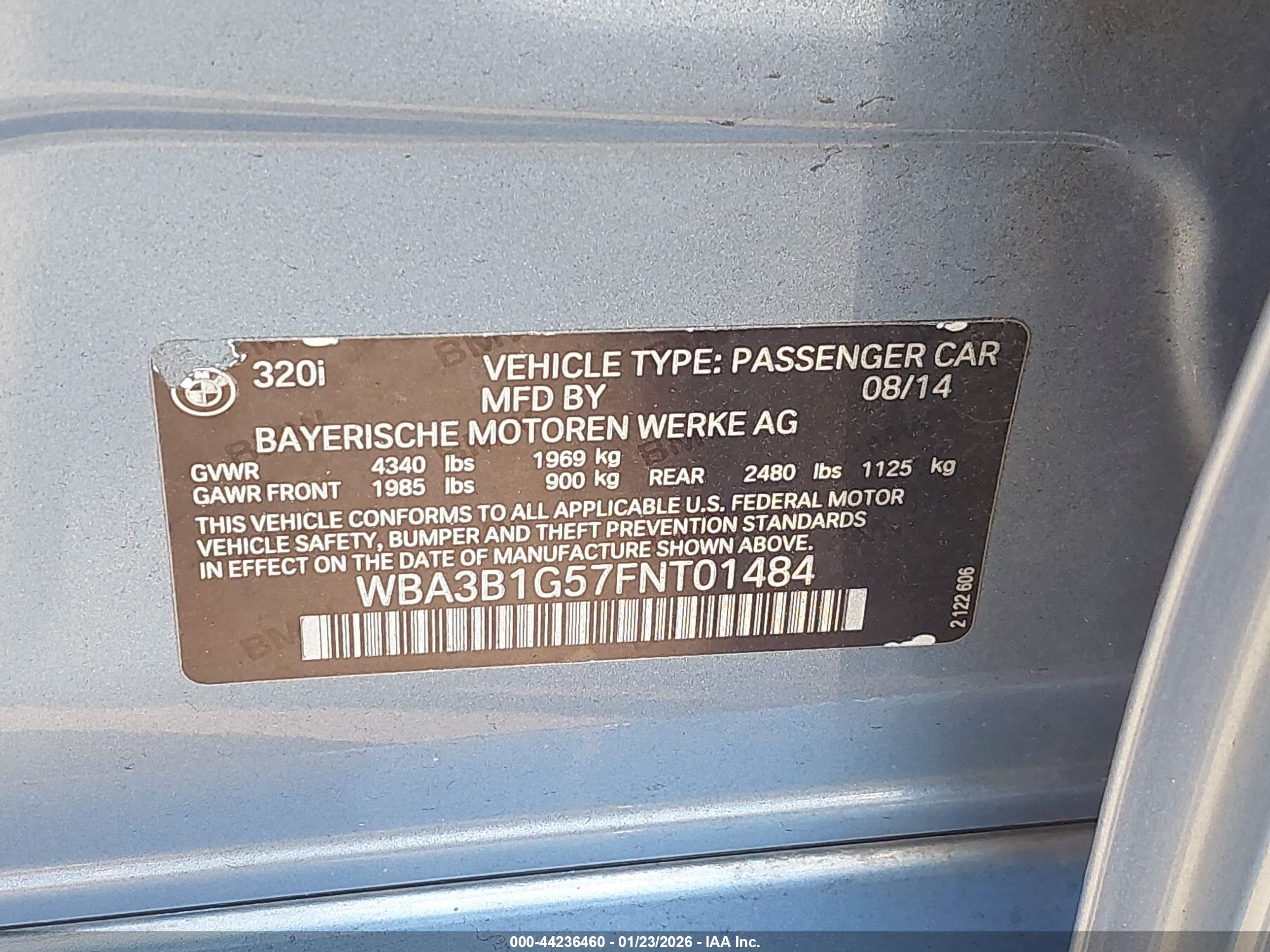 BMW 320I image 9