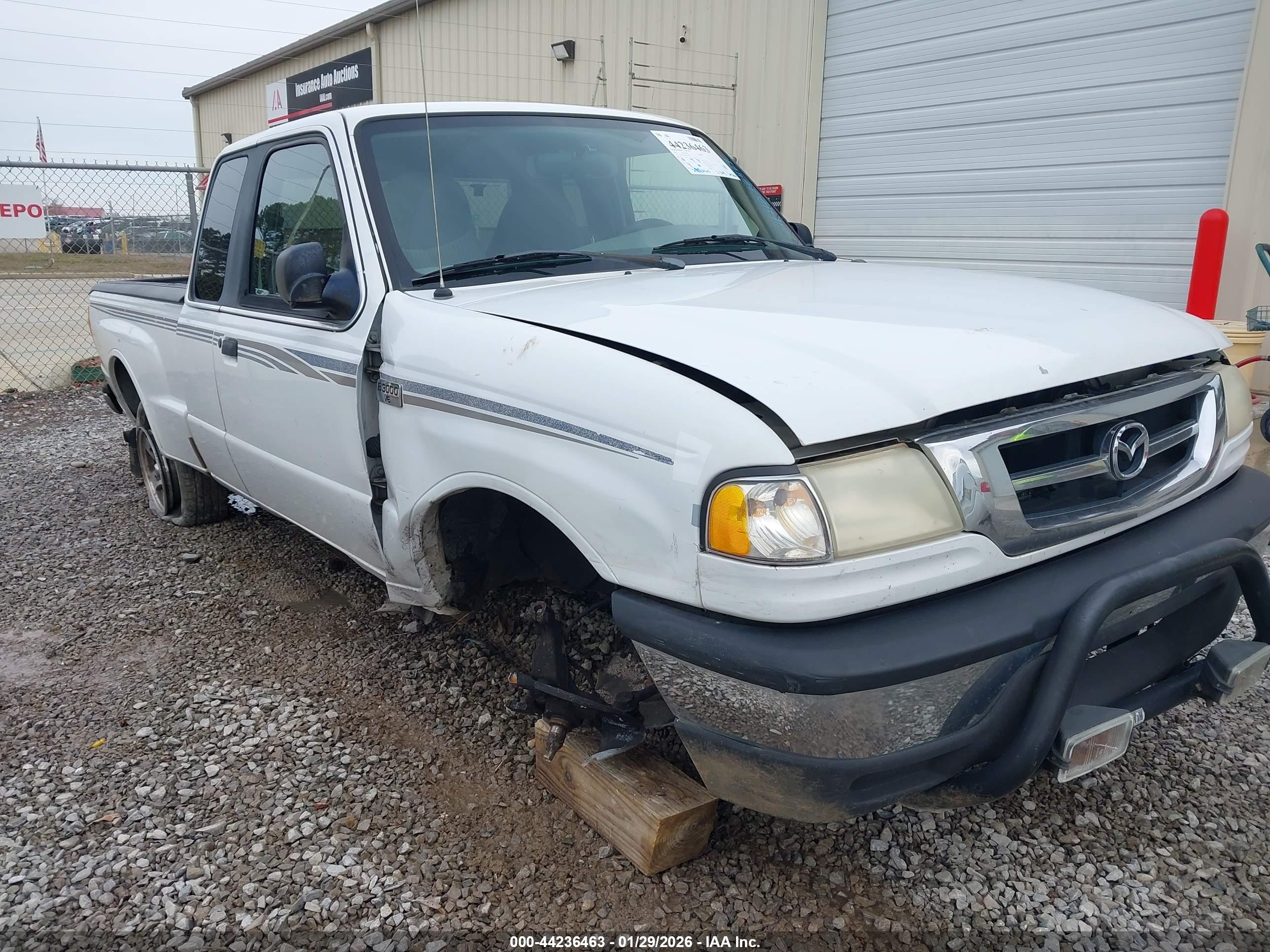 MAZDA B3000 image 6