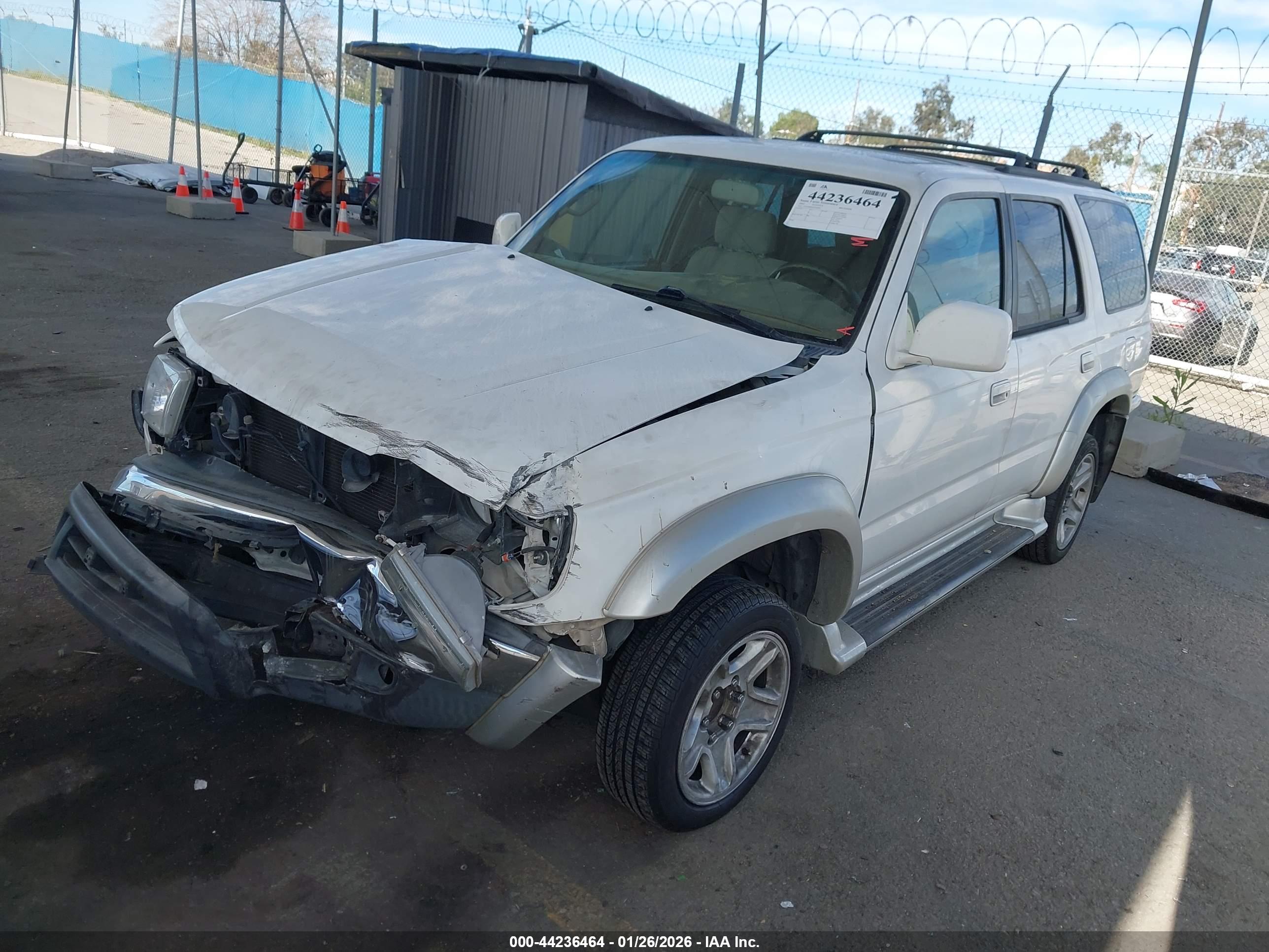 TOYOTA 4RUNNER image 2