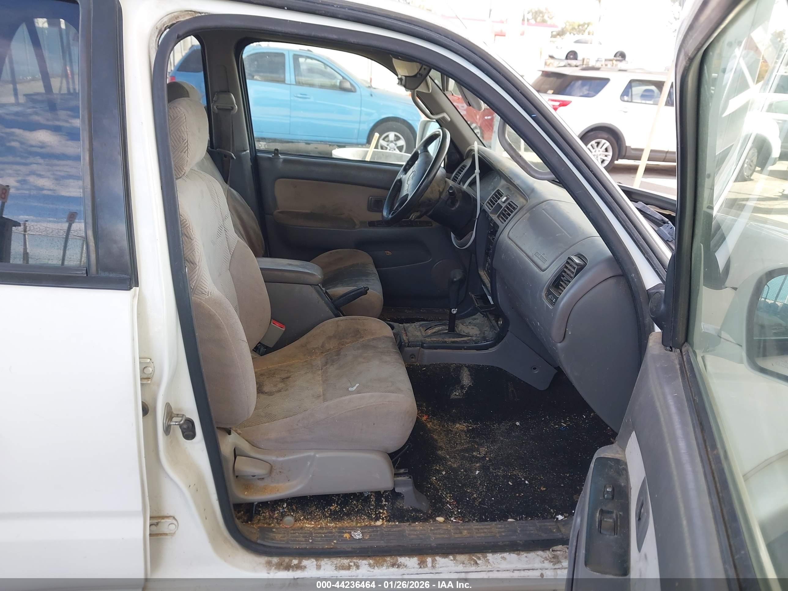 TOYOTA 4RUNNER image 5