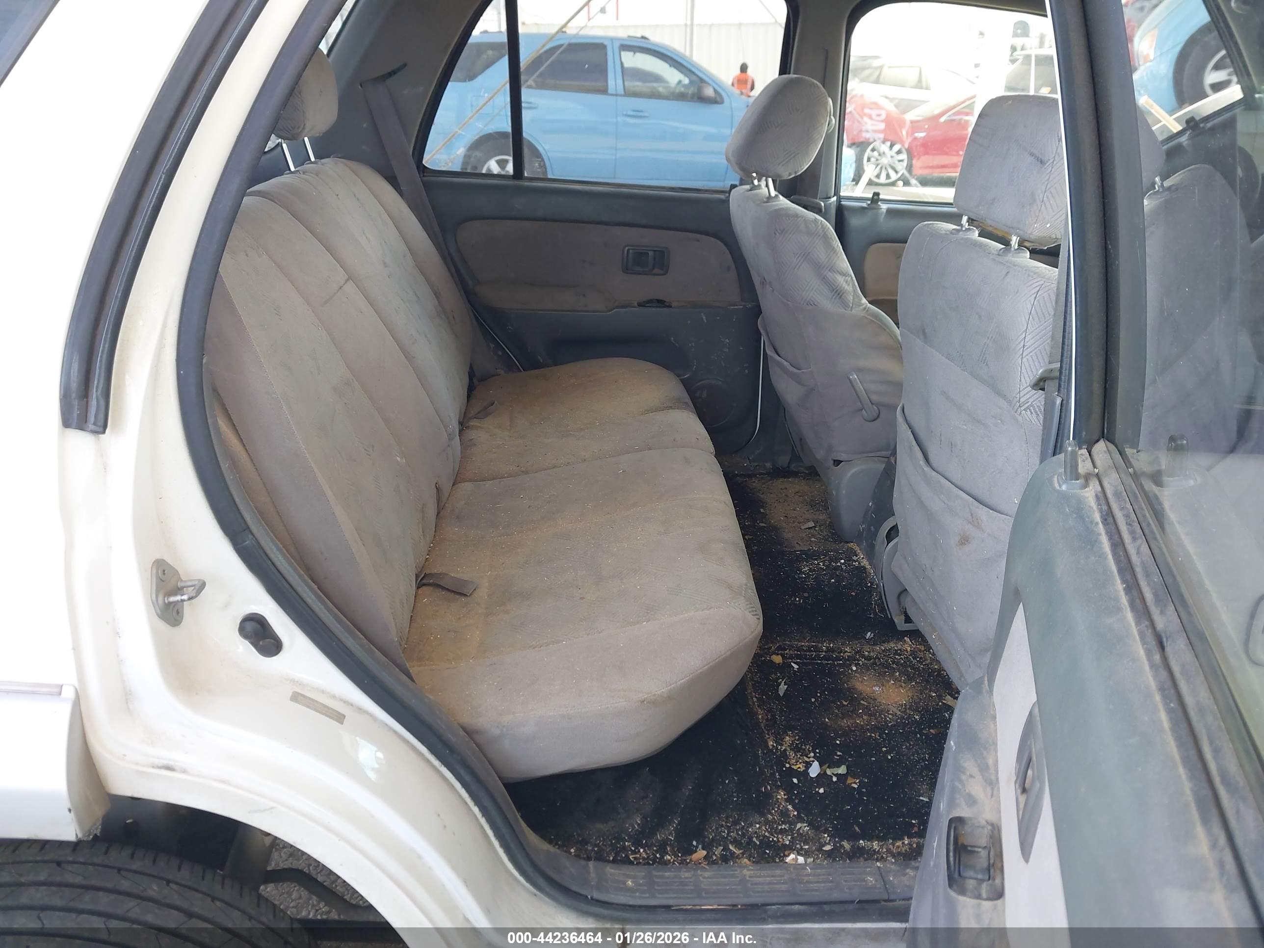 TOYOTA 4RUNNER image 8