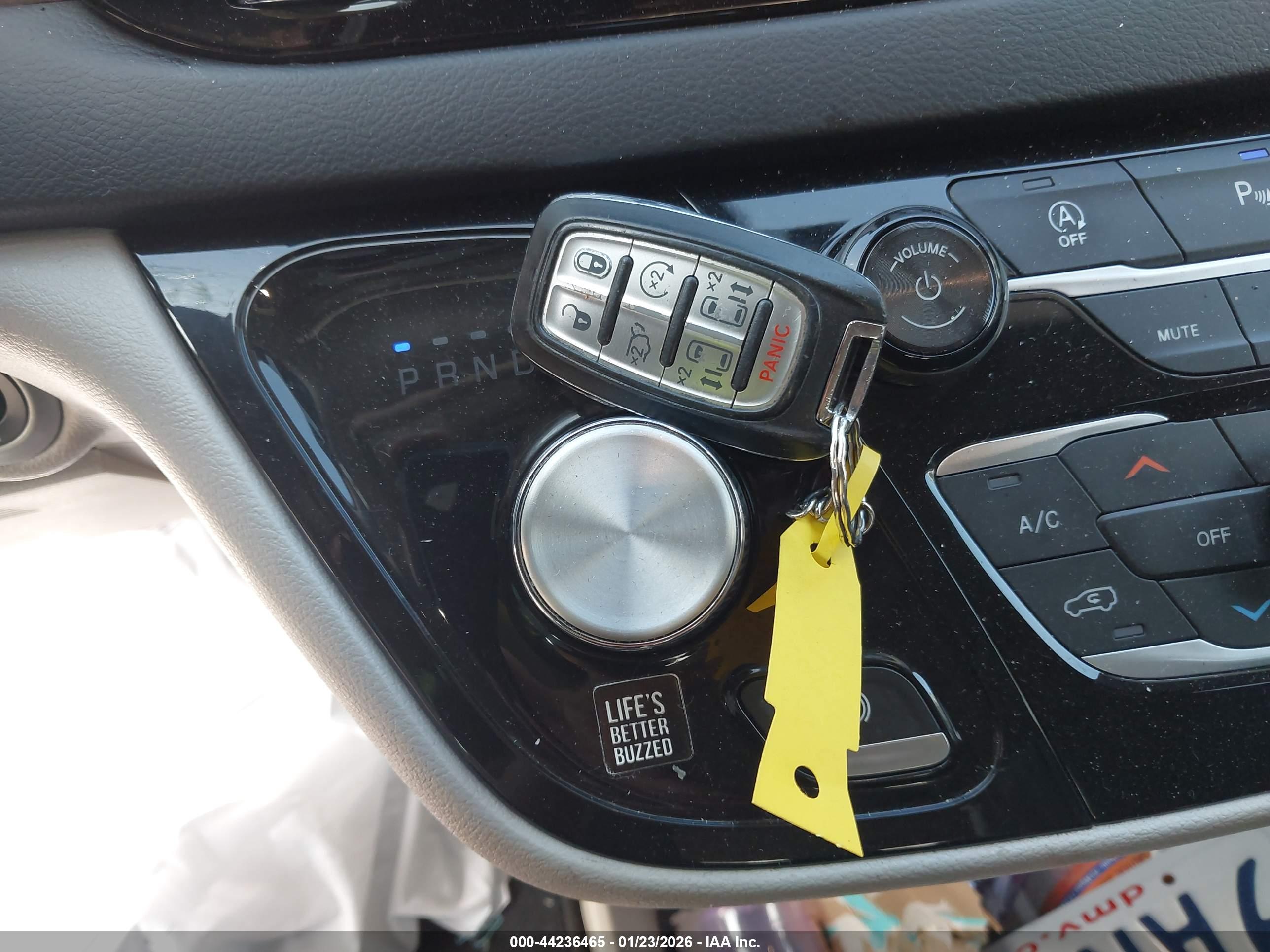 CHRYSLER PACIFICA image 11