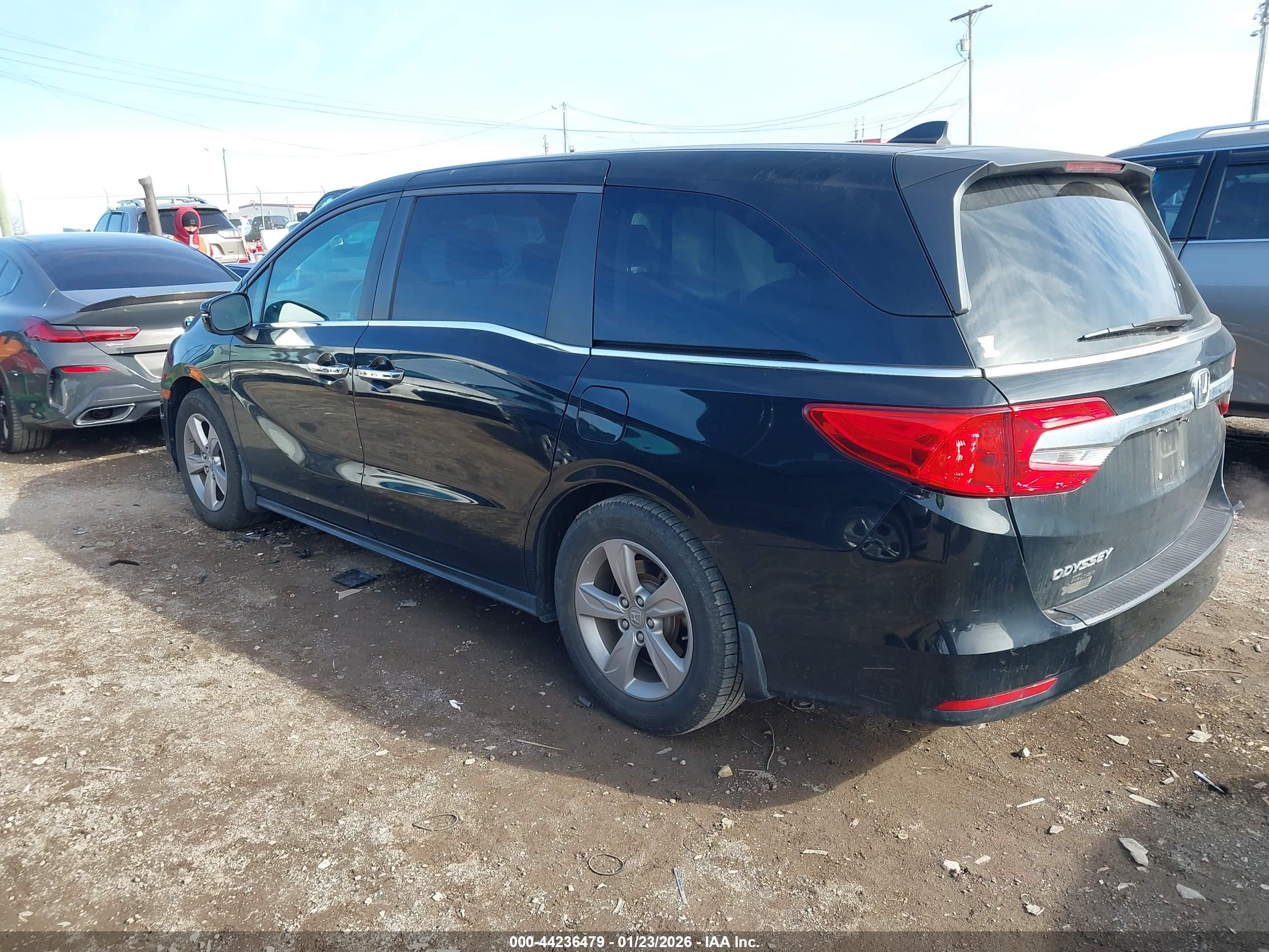 HONDA ODYSSEY image 3