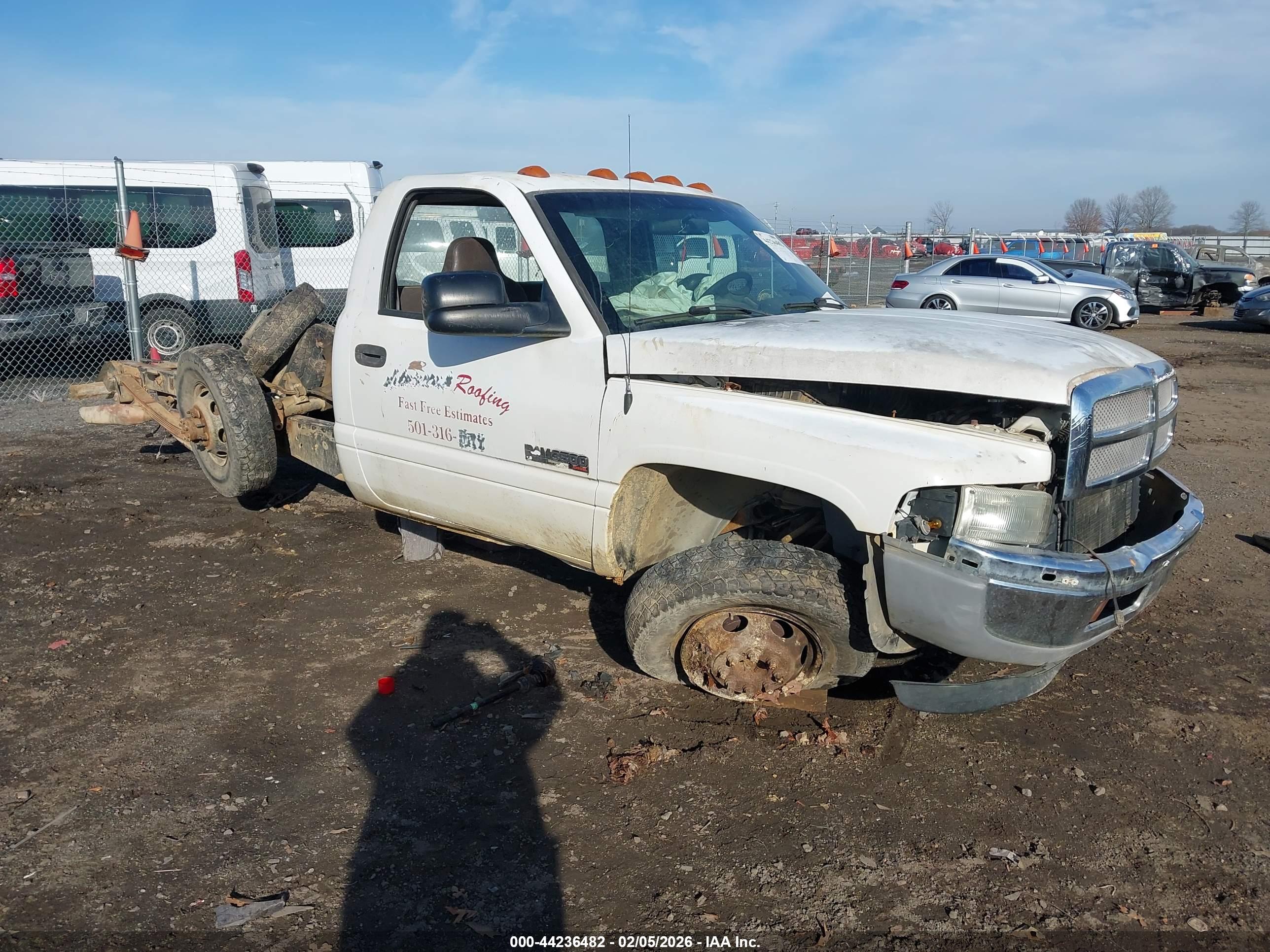 DODGE RAM image 2