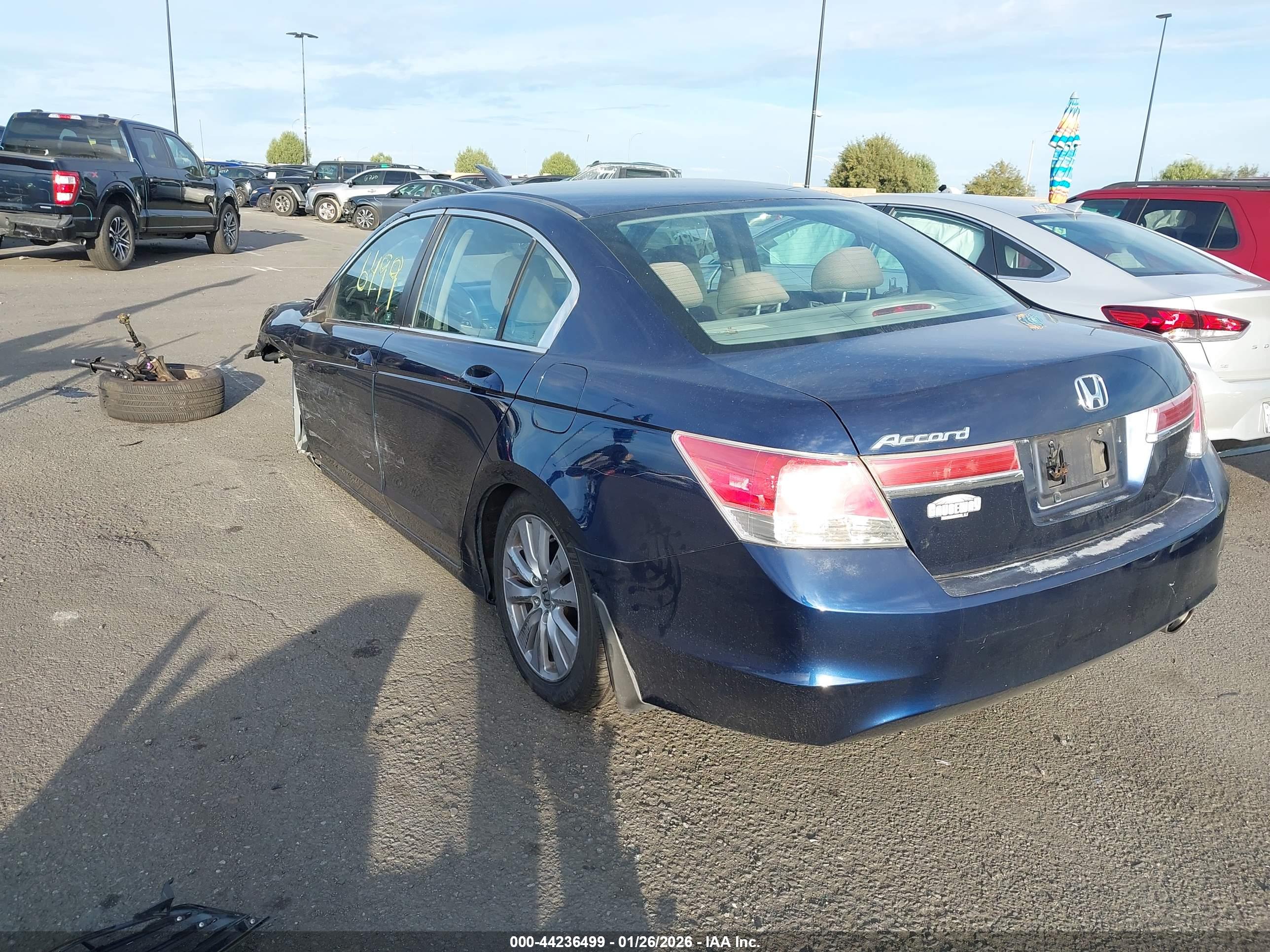 HONDA ACCORD image 3