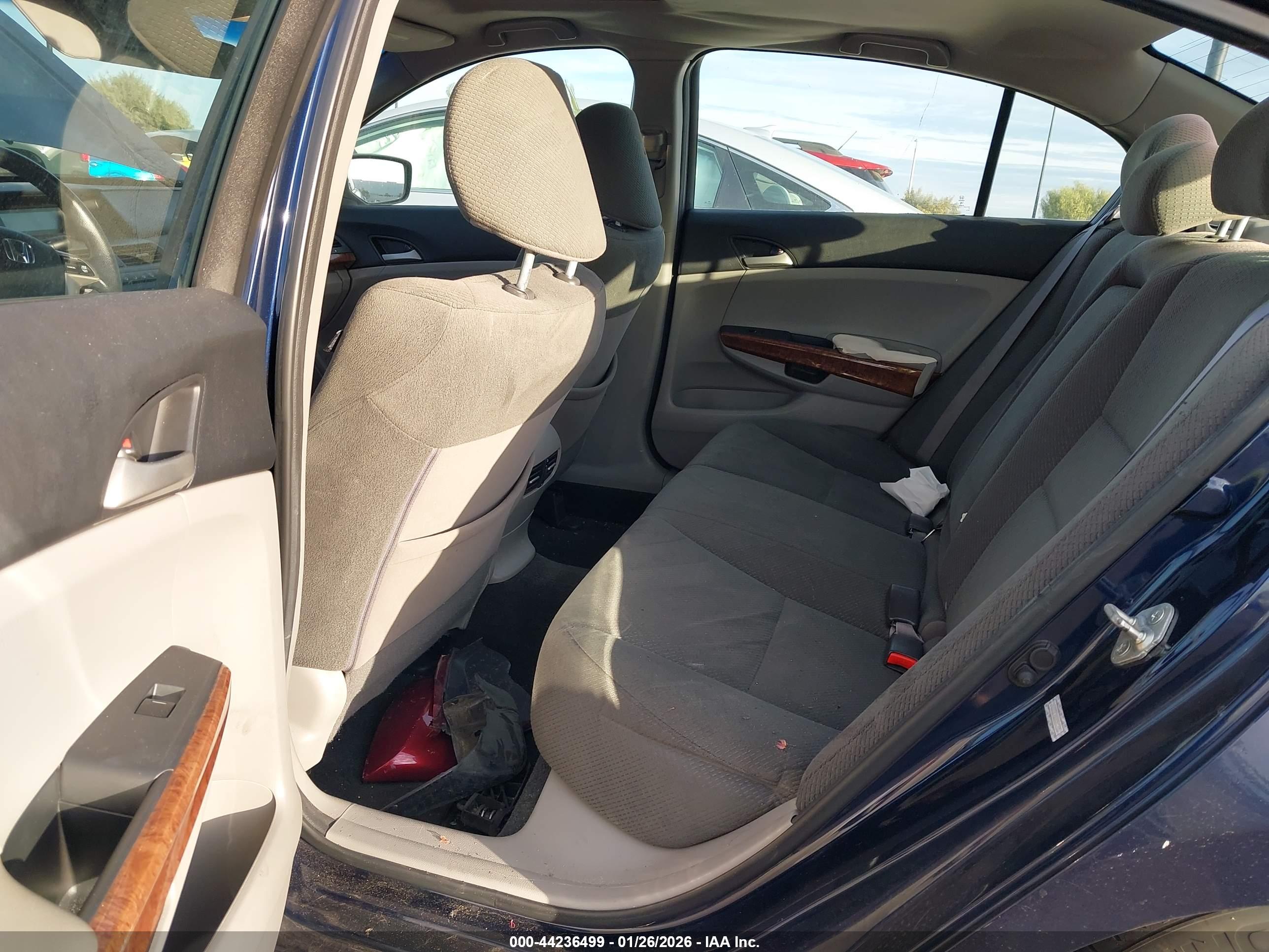 HONDA ACCORD image 8
