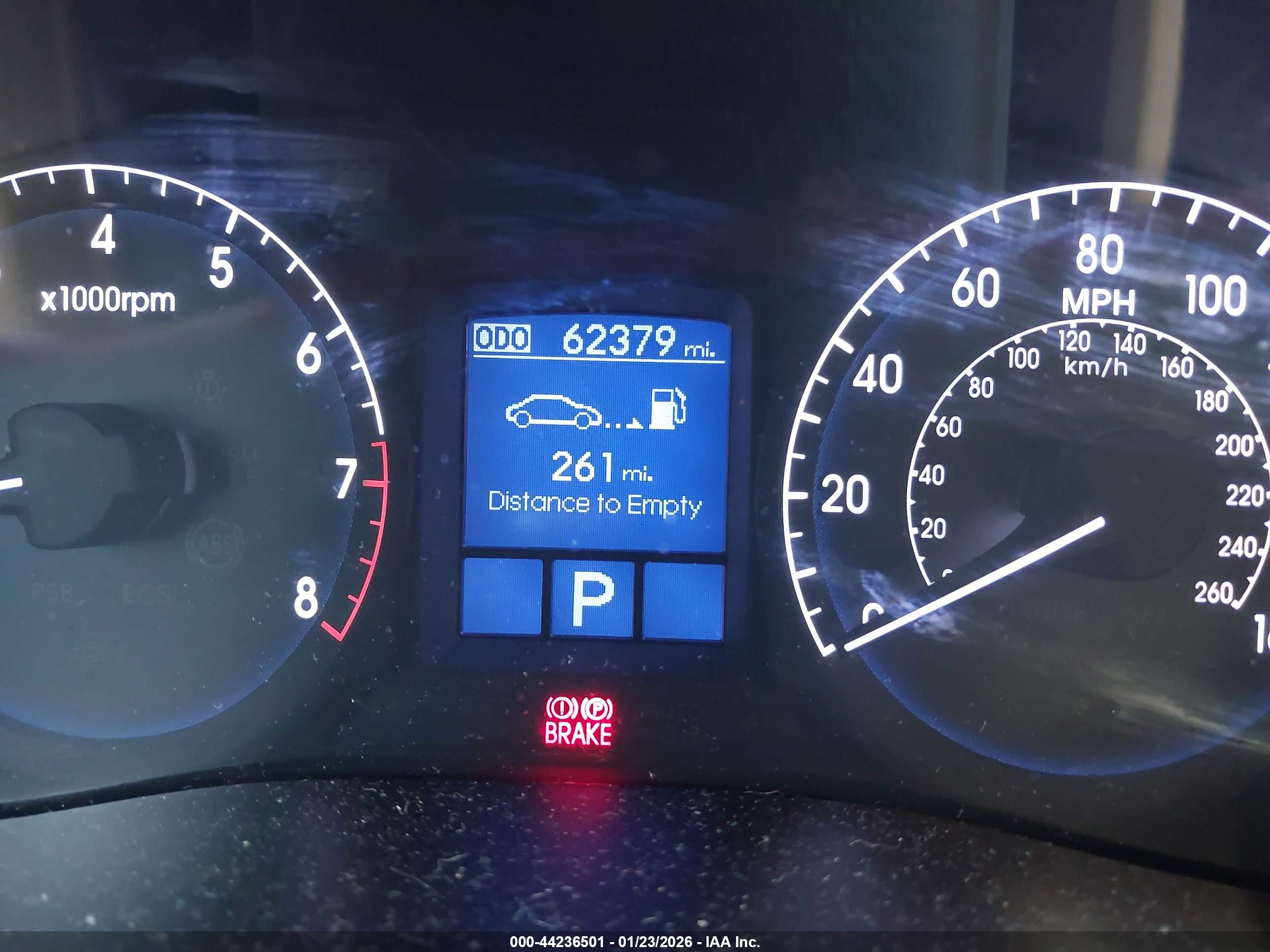 HYUNDAI GENESIS image 7