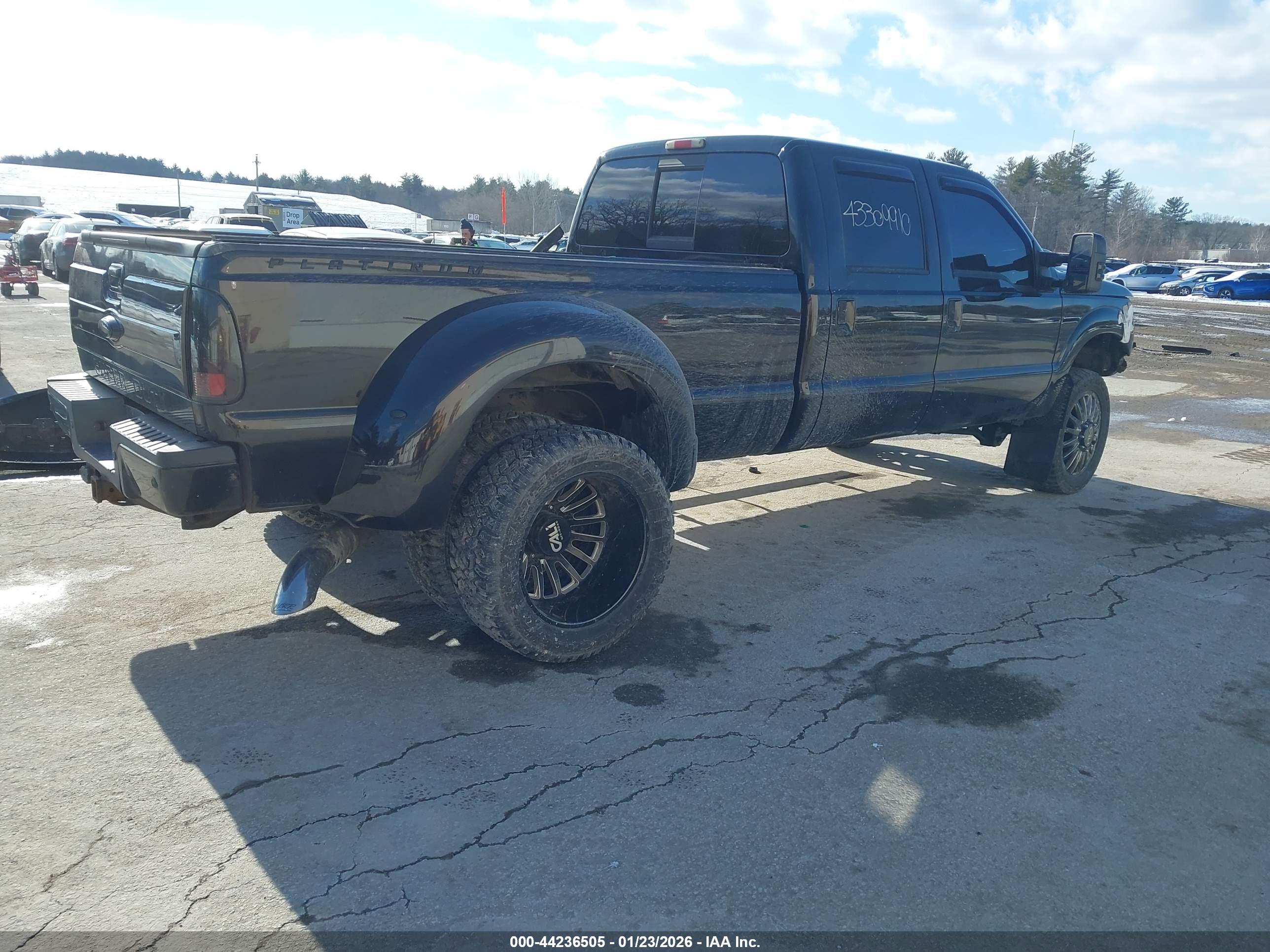 FORD F-350 image 4