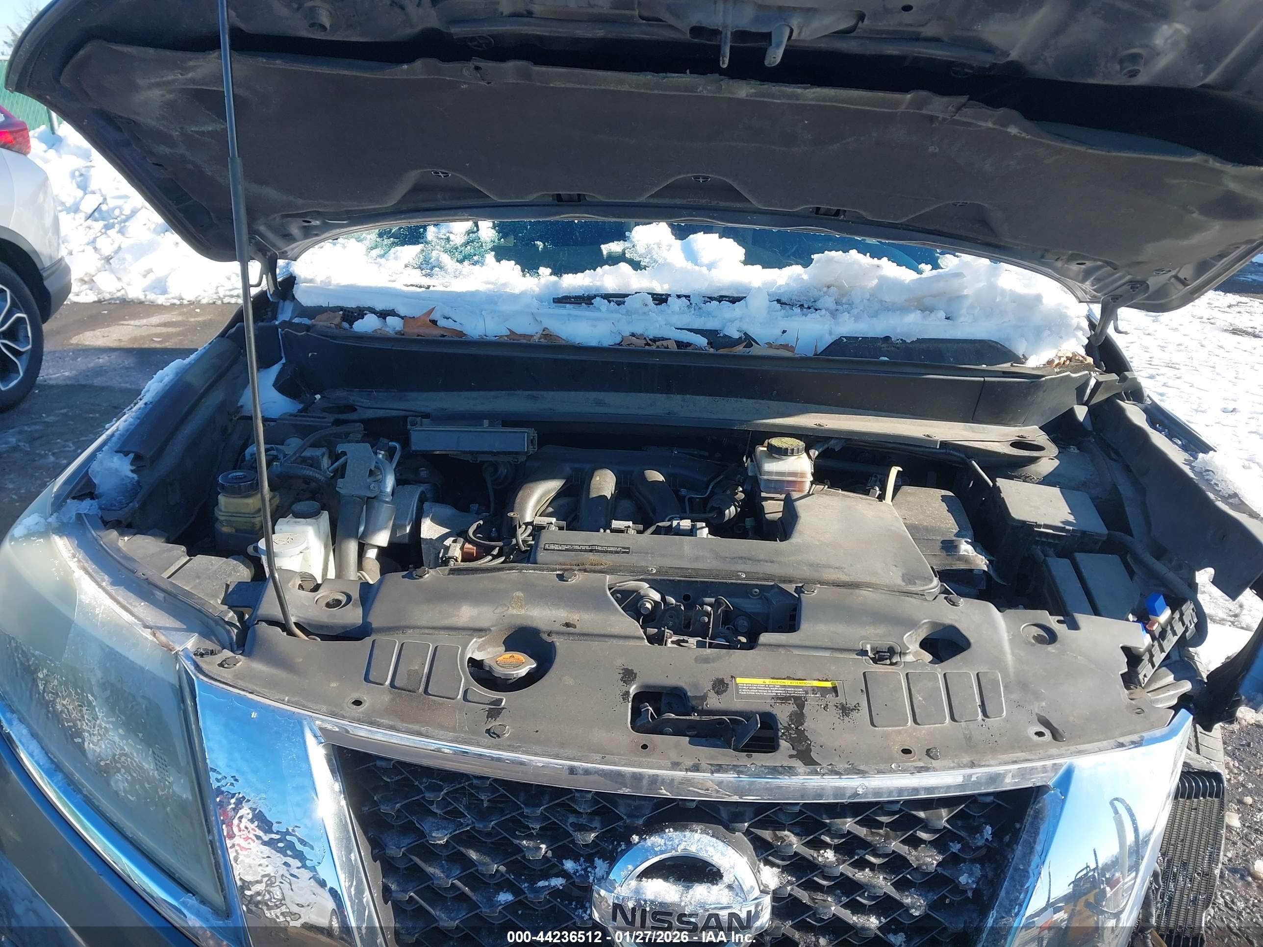 NISSAN PATHFINDER image 10