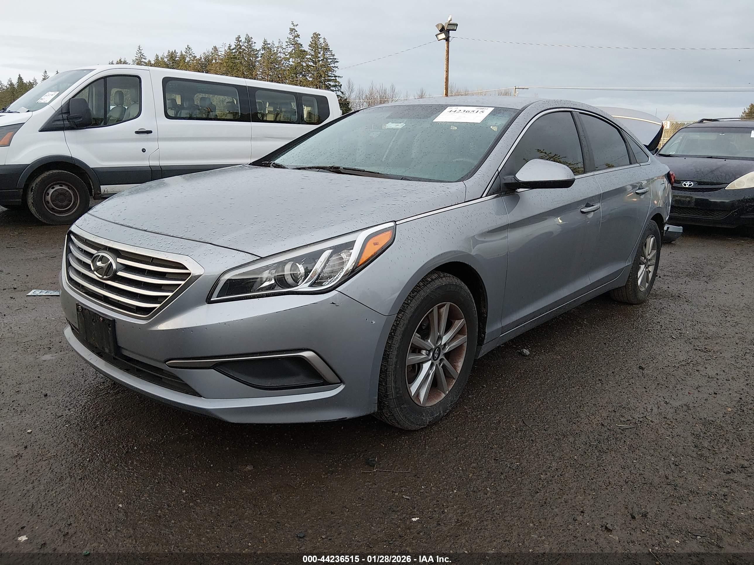 HYUNDAI SONATA image 2