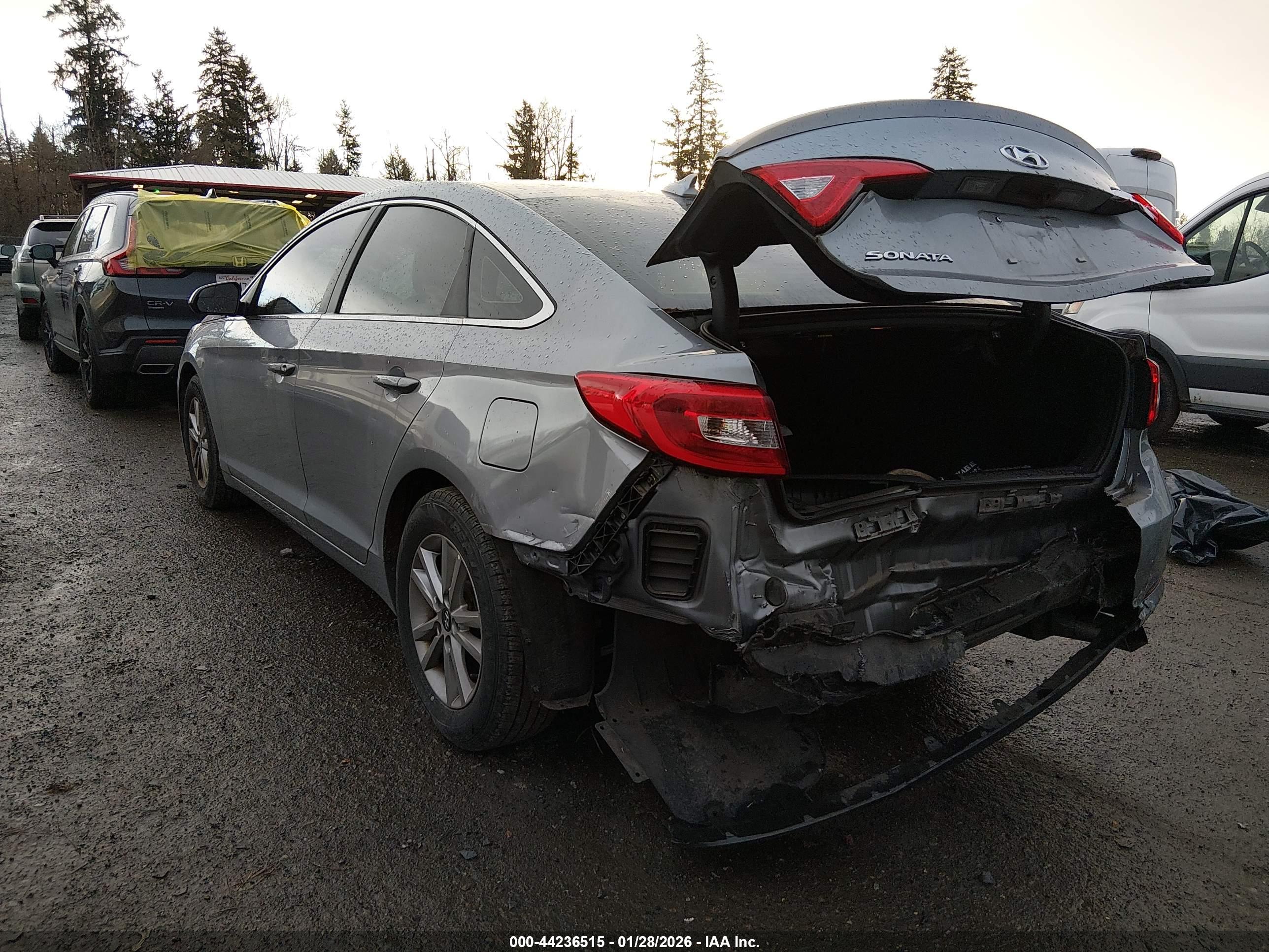 HYUNDAI SONATA image 3