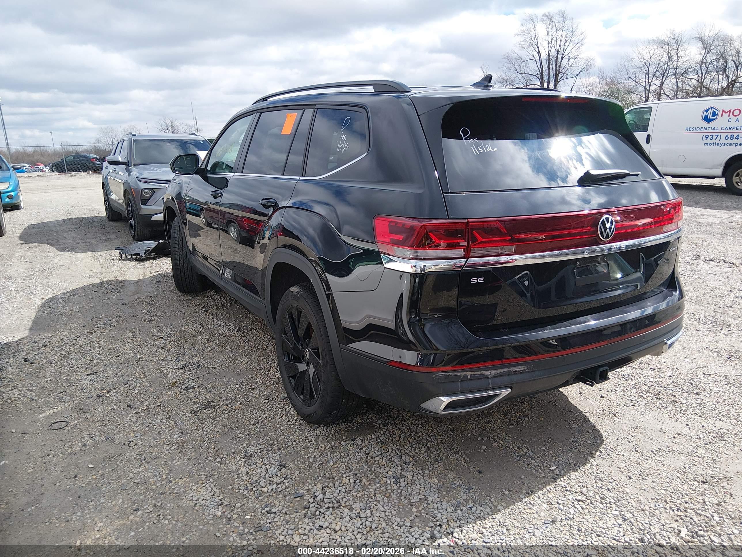 VOLKSWAGEN ATLAS image 3