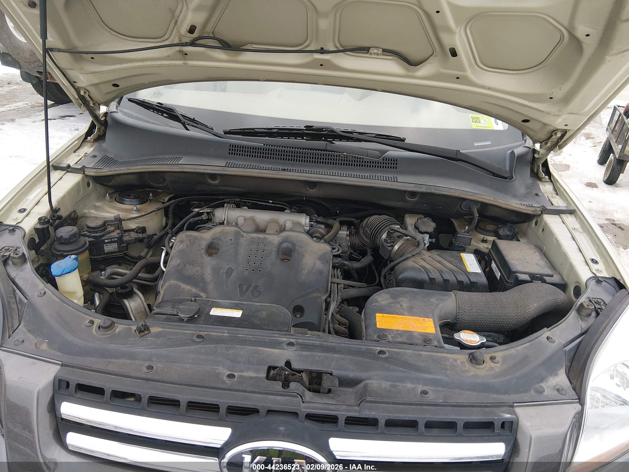 KIA SPORTAGE image 10