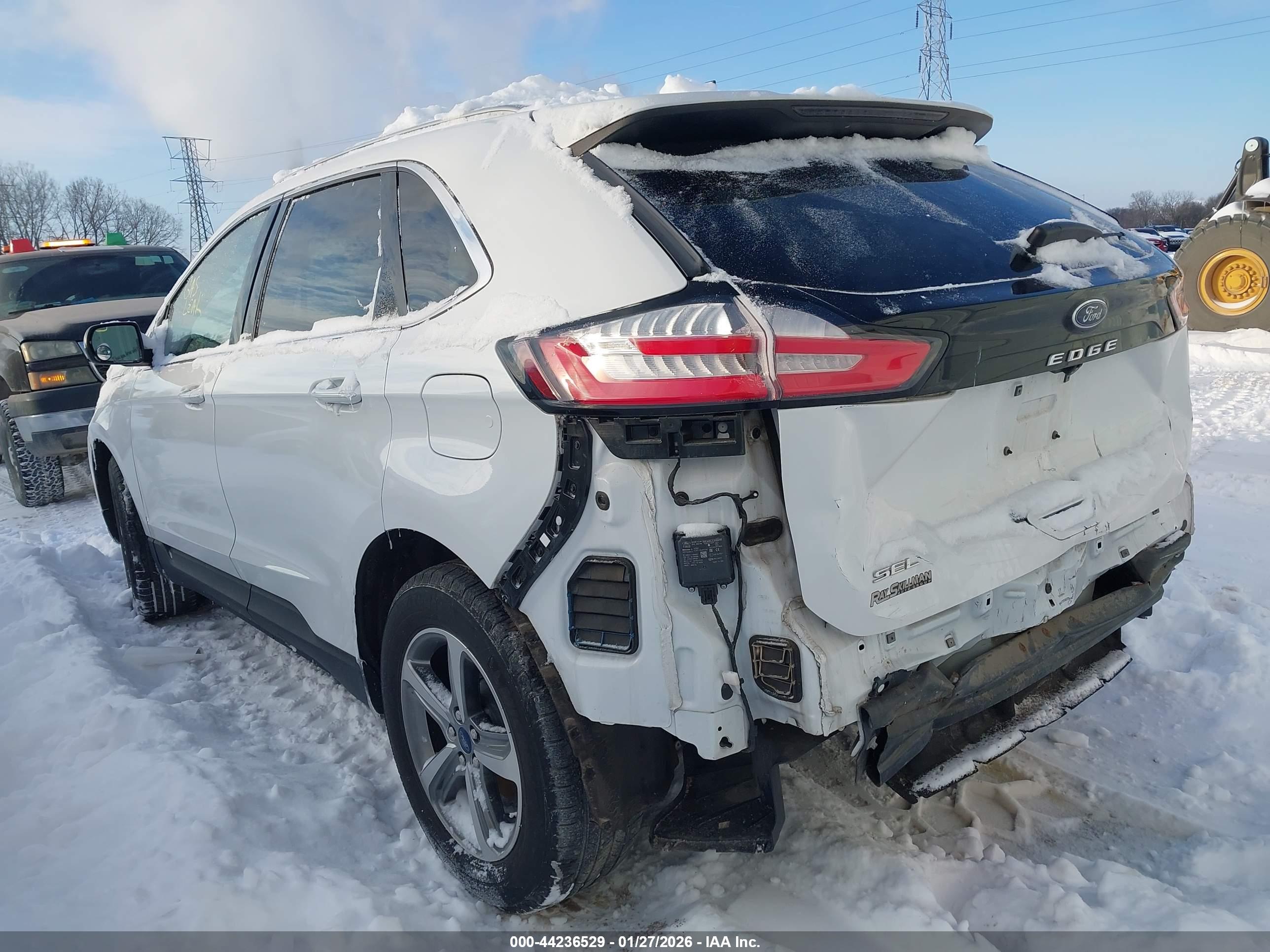 FORD EDGE image 3