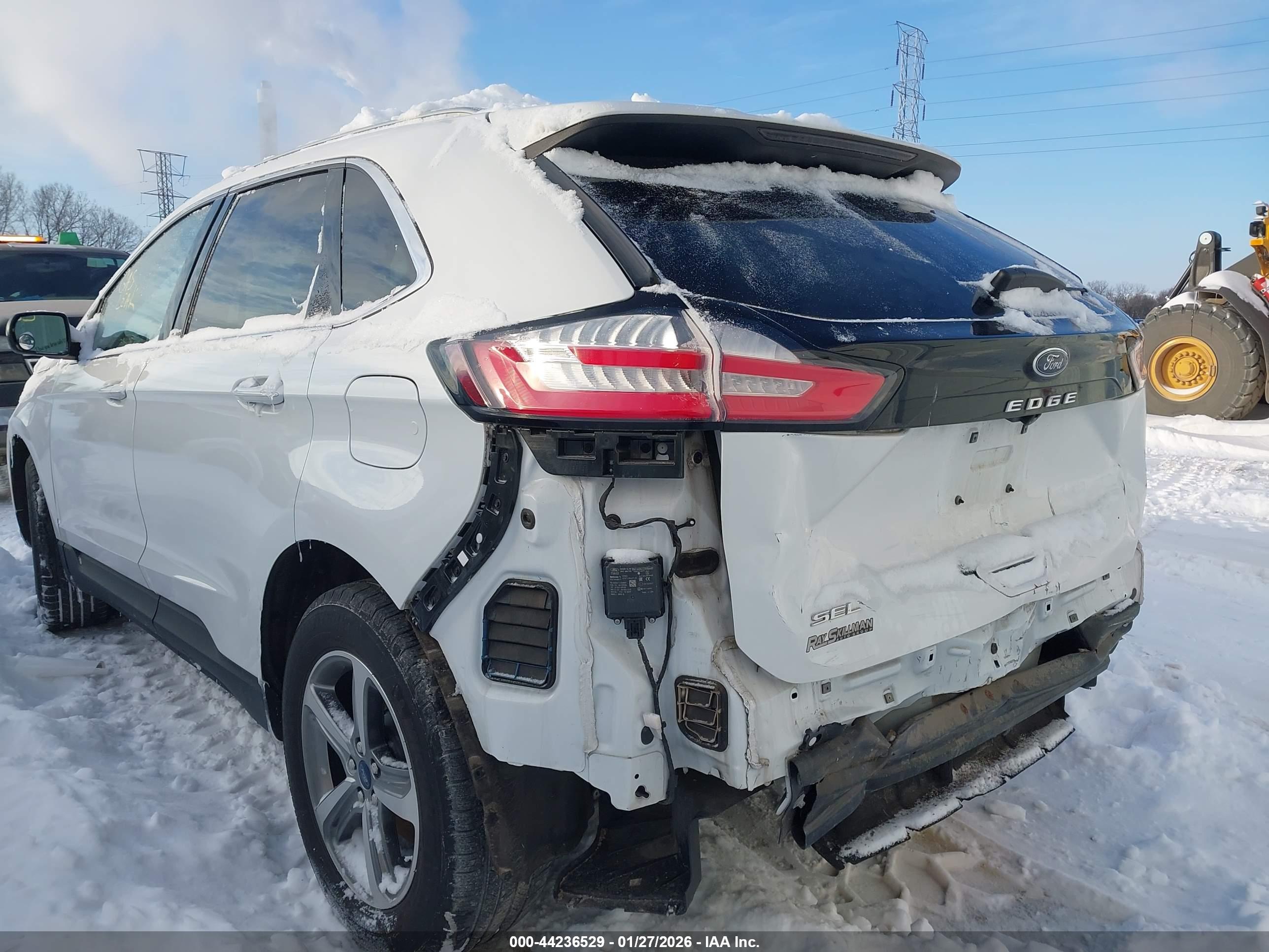 FORD EDGE image 6