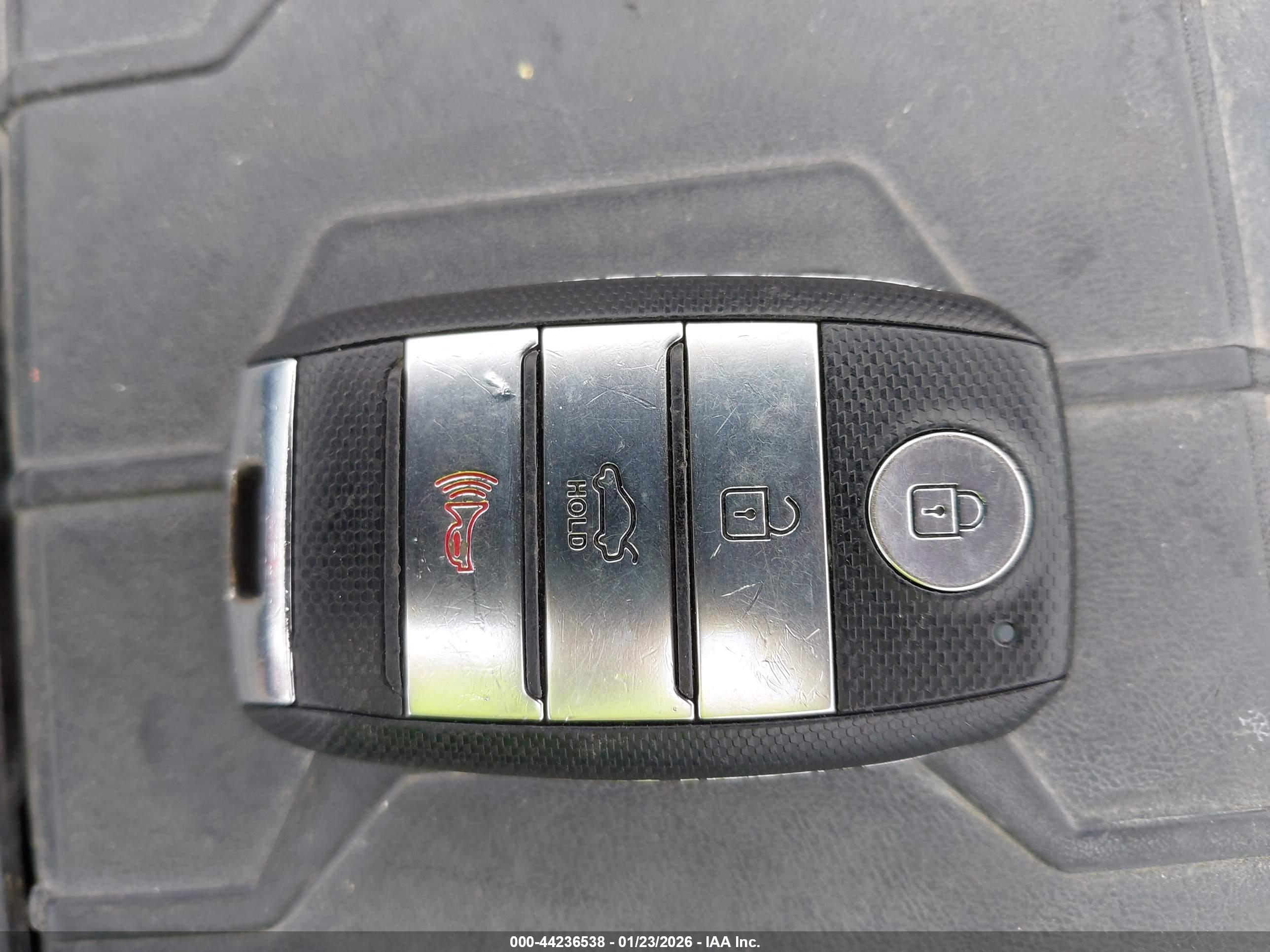 KIA OPTIMA image 11