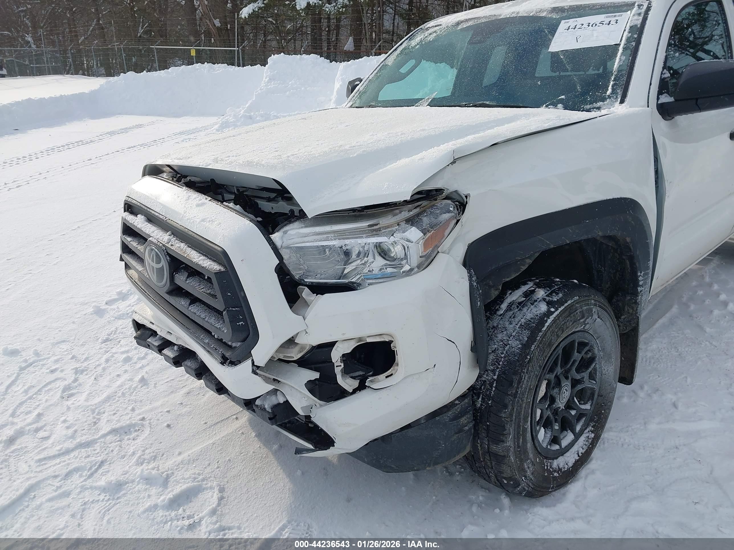 TOYOTA TACOMA image 6