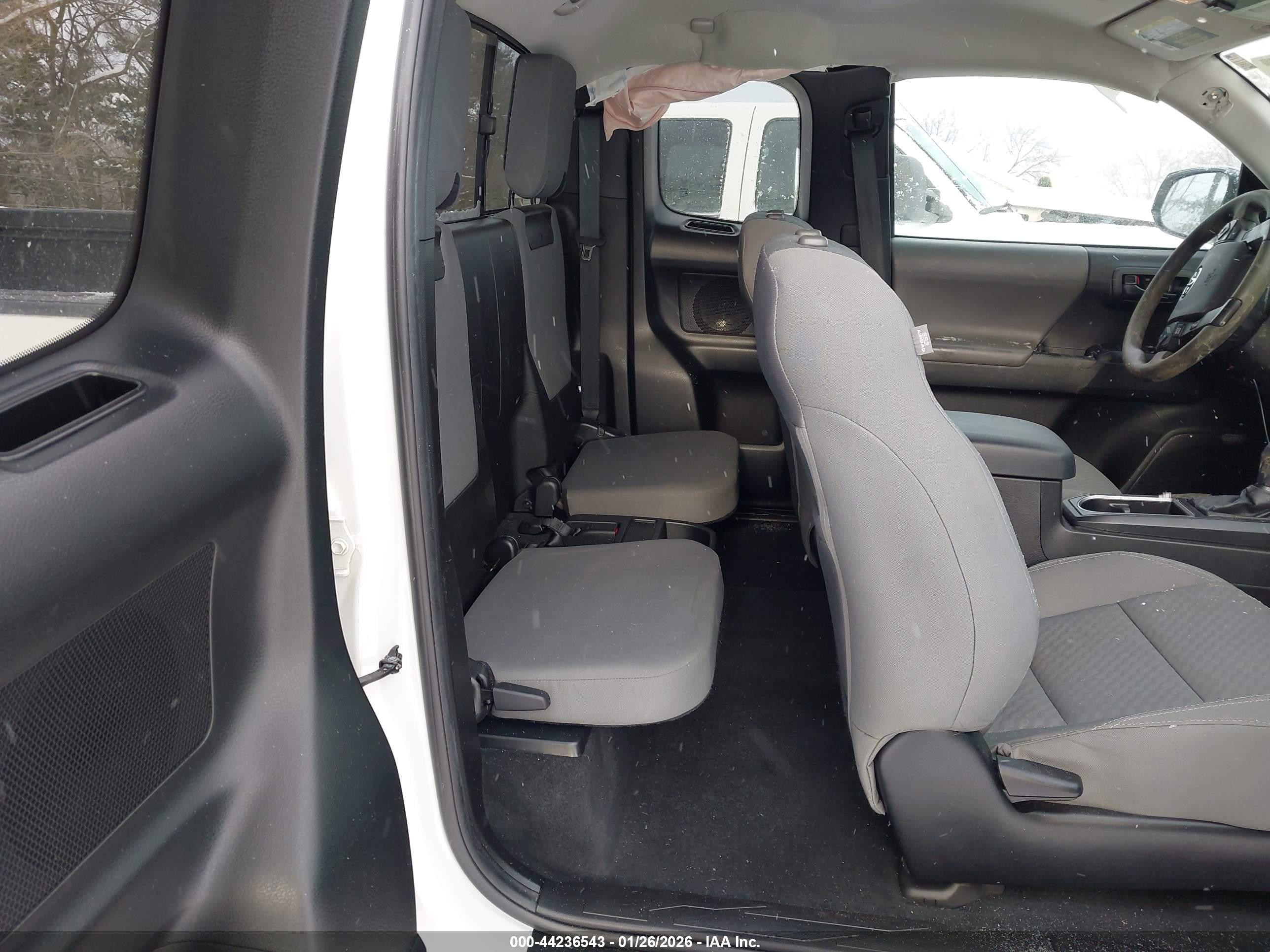 TOYOTA TACOMA image 8