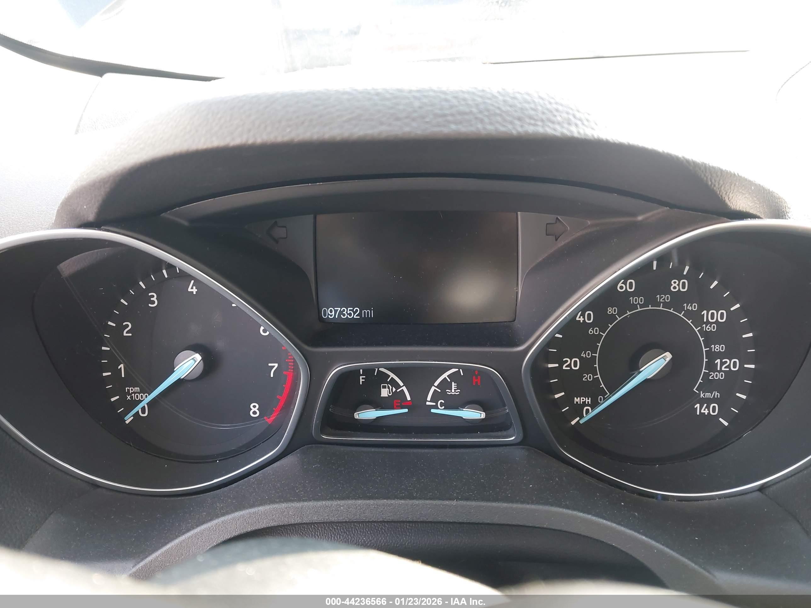 FORD ESCAPE image 7