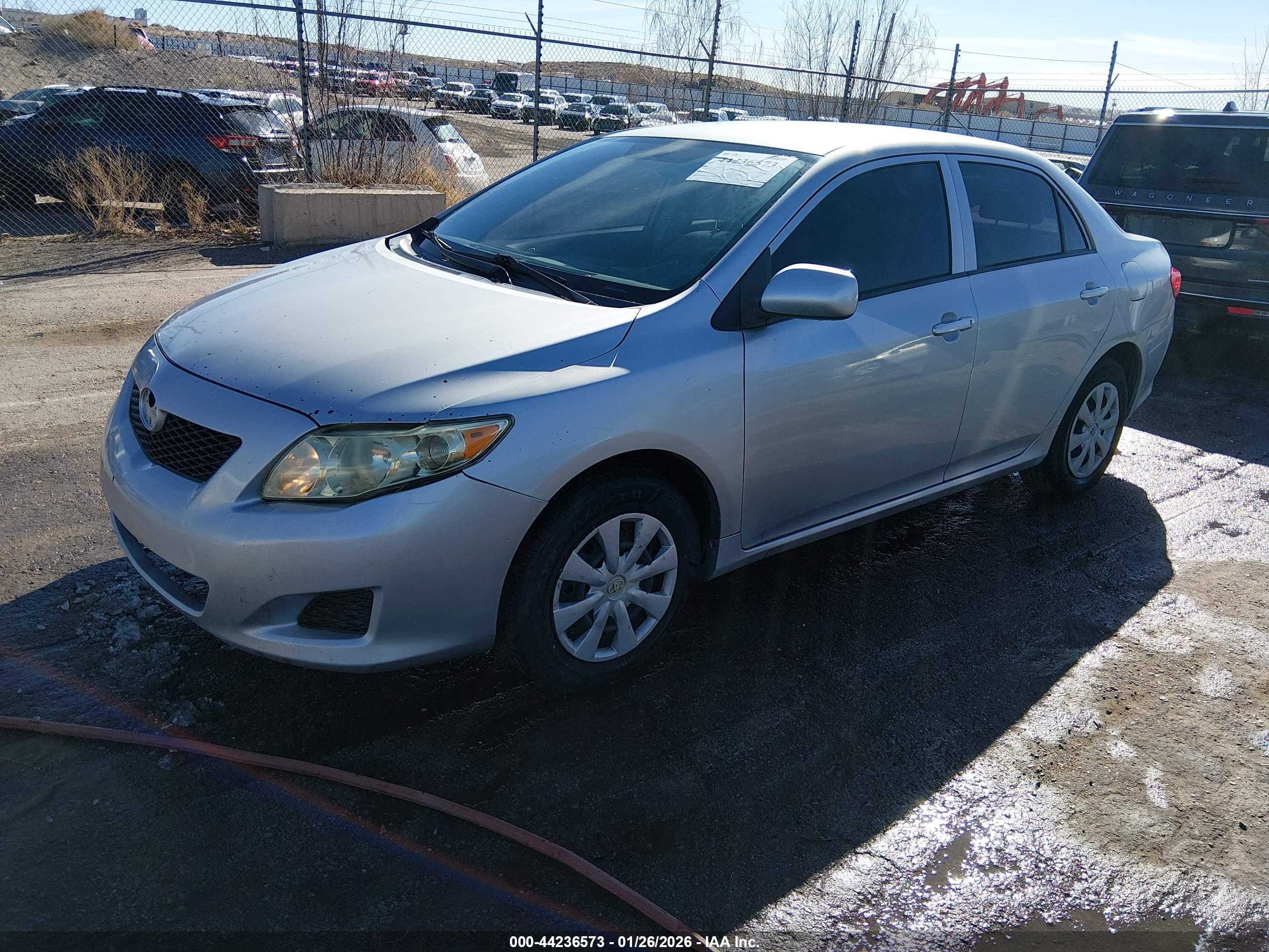 TOYOTA COROLLA image 2