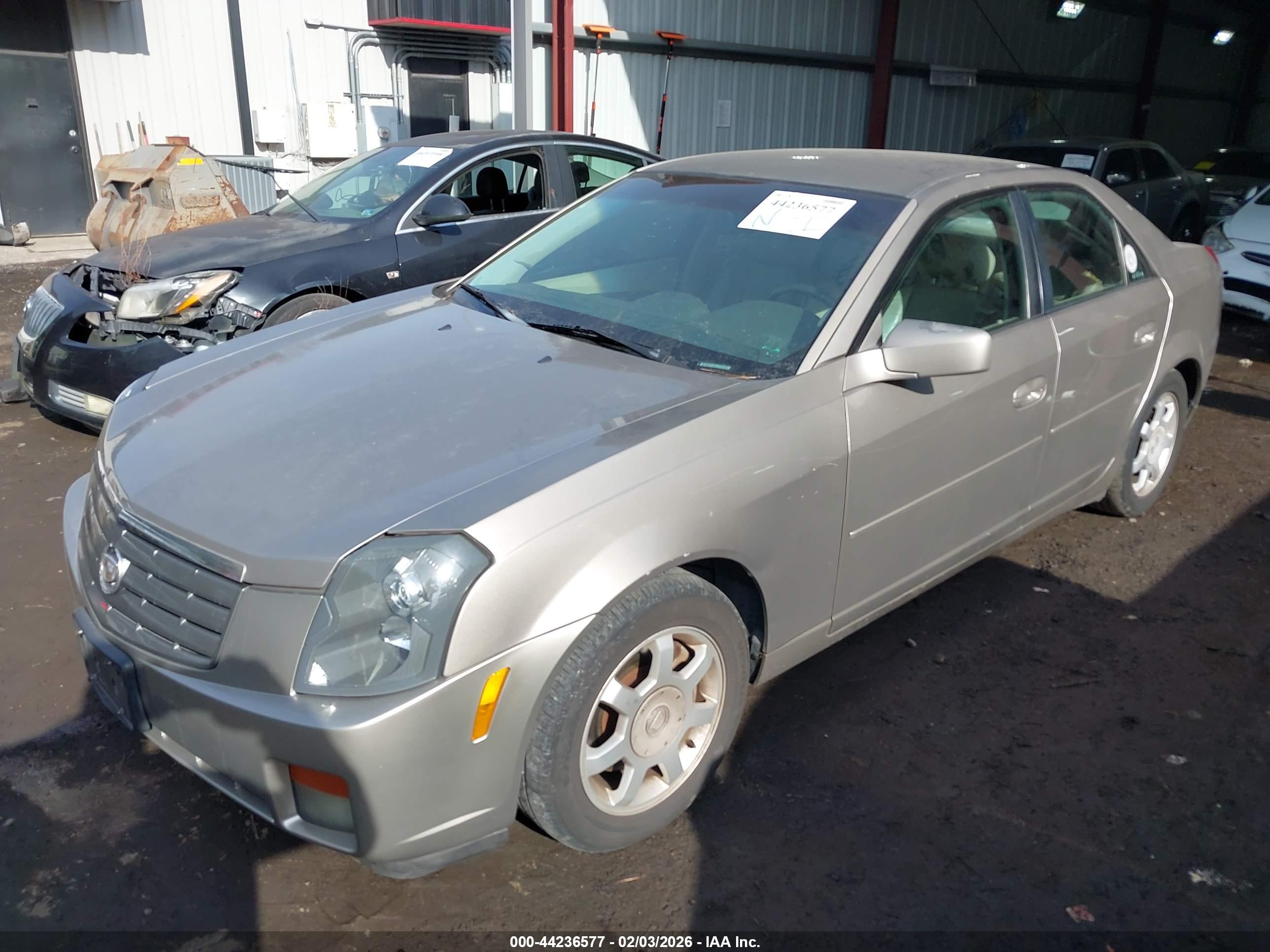 CADILLAC CTS image 2